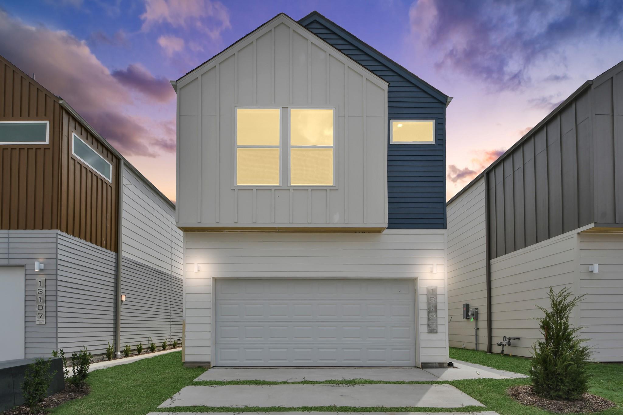 13109 Moncloa Drive, Houston Tx 77047 Property Photo 1