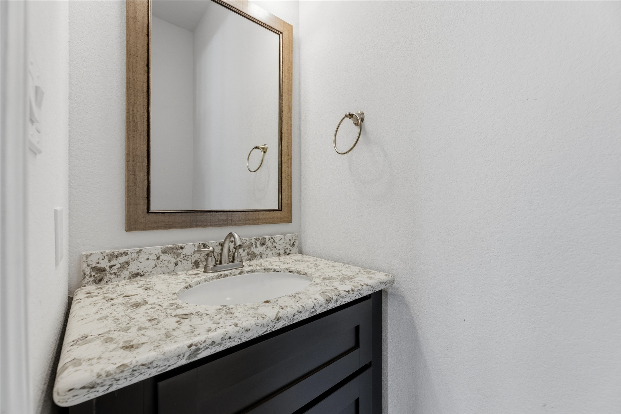 9547 Scanlan Heights Lane Property Photo 15