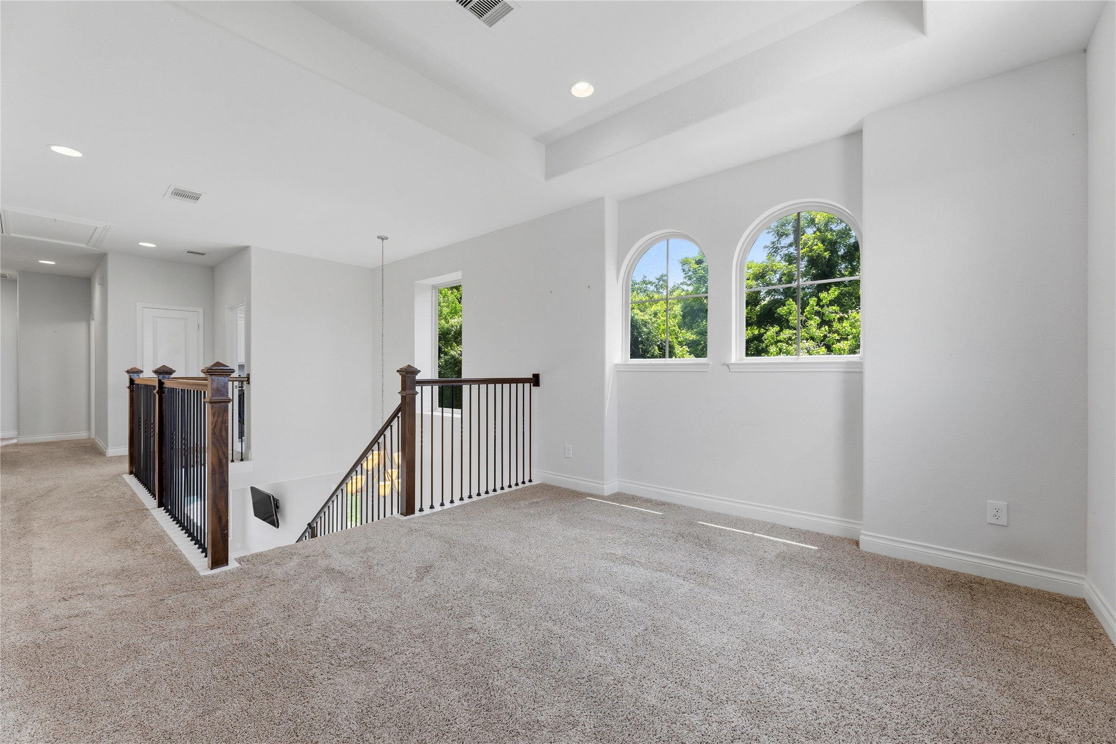 9547 Scanlan Heights Lane Property Photo 17