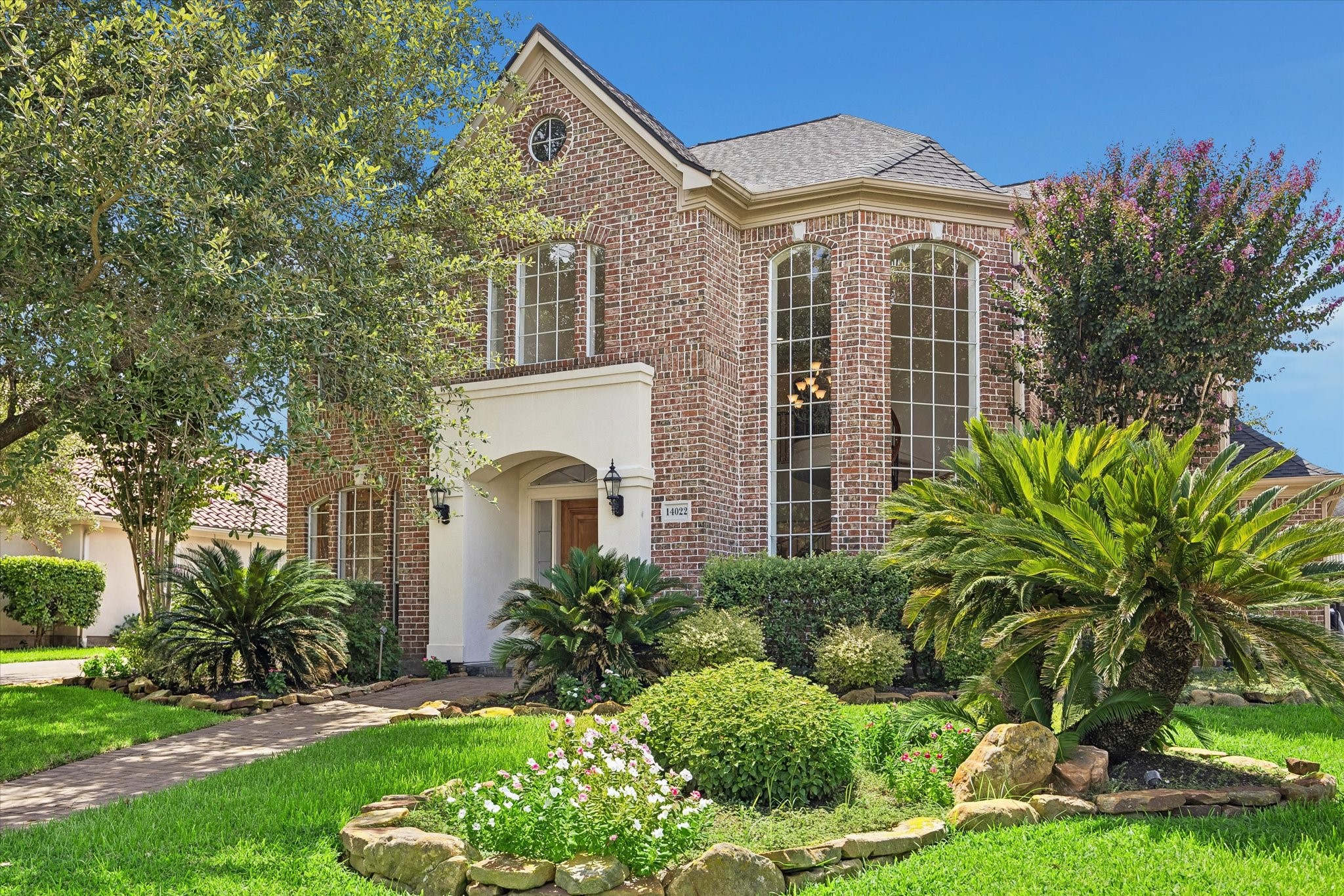 14022 Barnhart Boulevard Property Photo 2