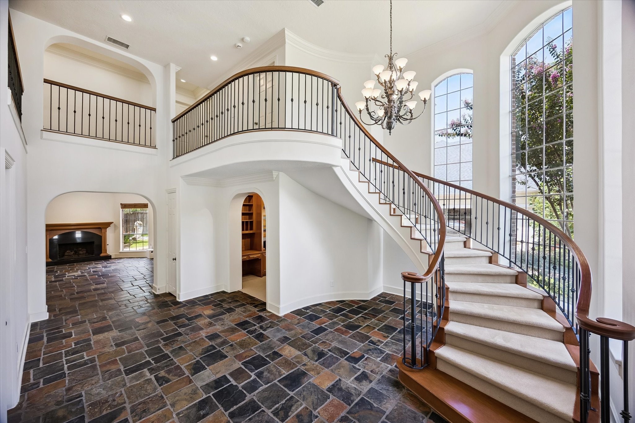 14022 Barnhart Boulevard Property Photo 6