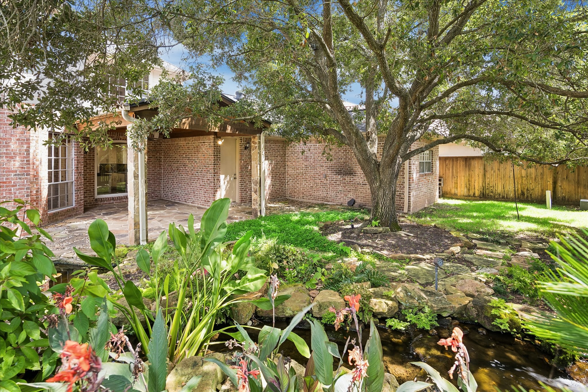 14022 Barnhart Boulevard Property Photo 29