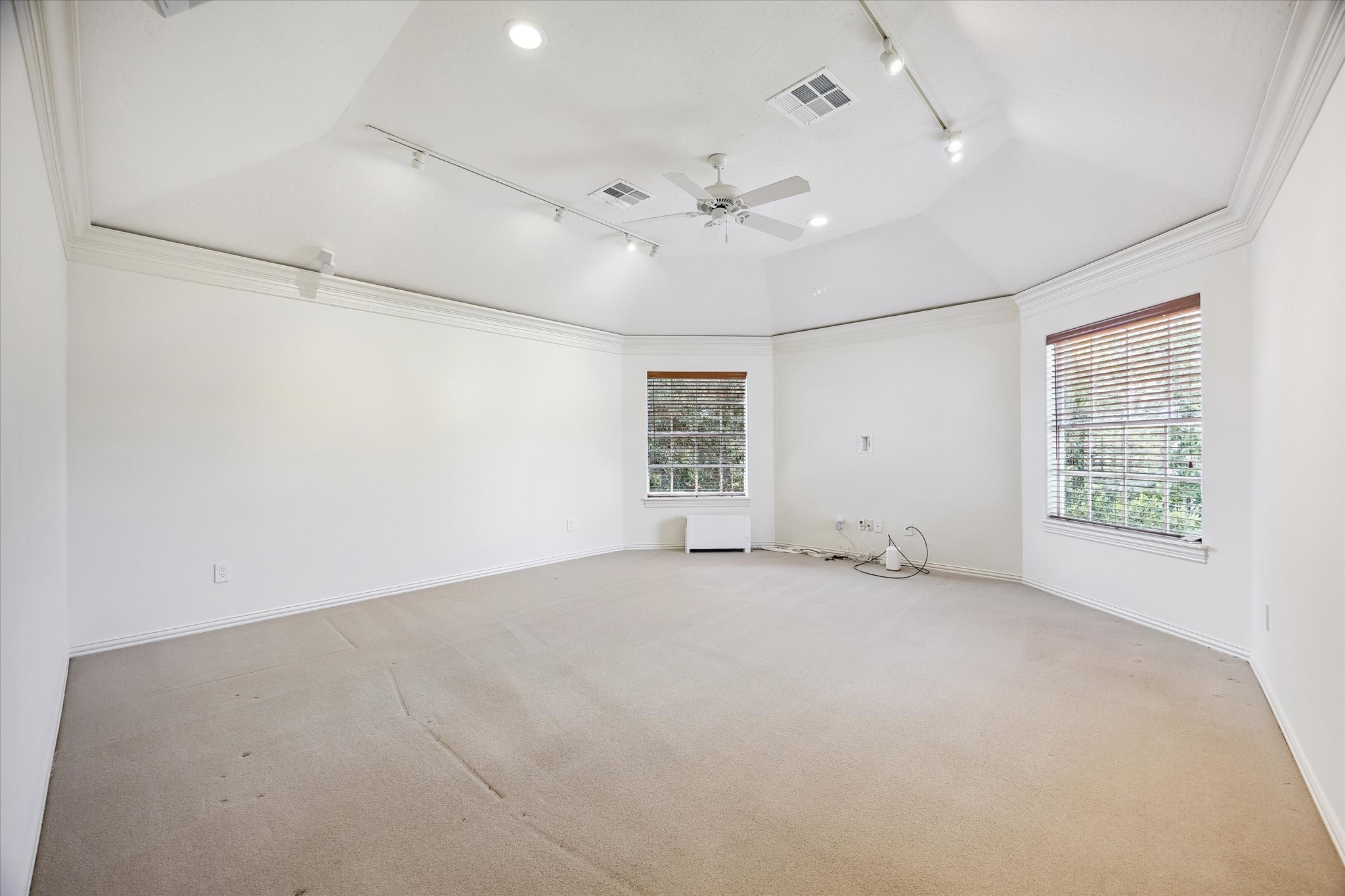 14022 Barnhart Boulevard Property Photo 45