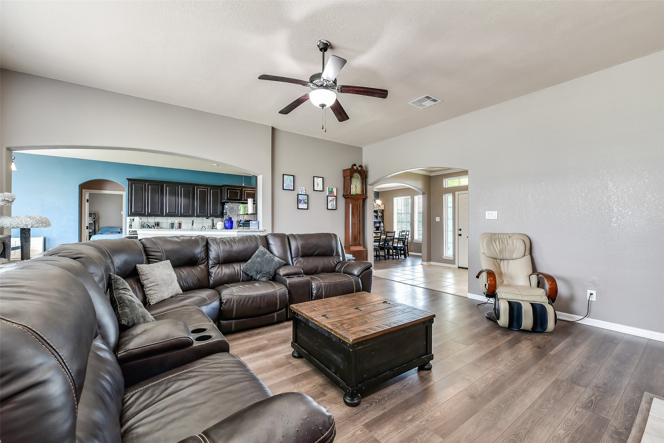 7829 N Humble Camp Road Property Photo 7