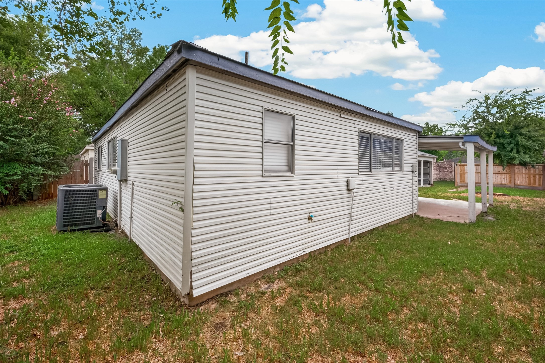 10914 Berry Tree Drive Property Photo 38