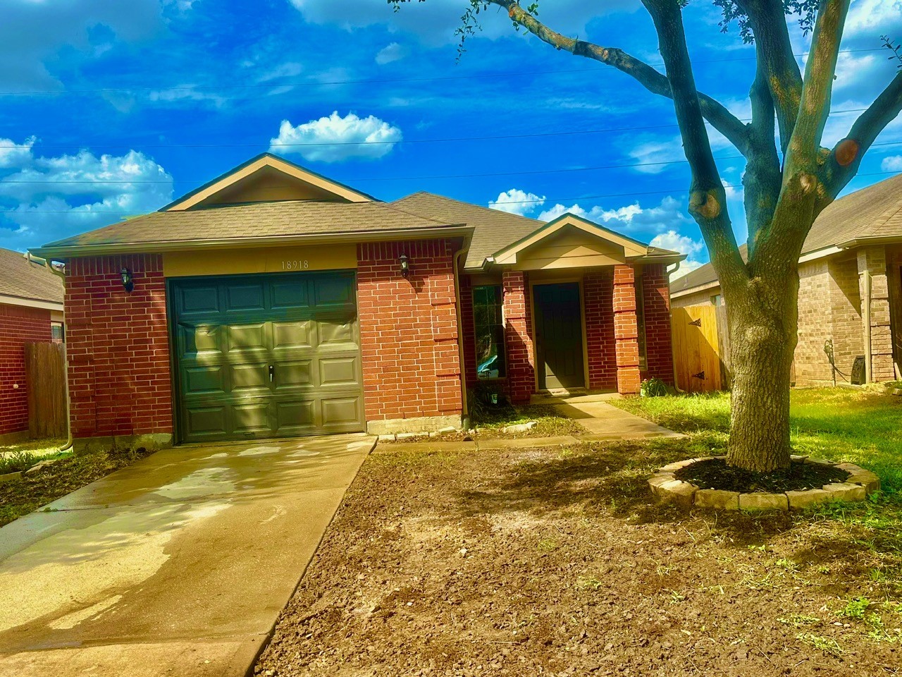 18918 Dennington Drive Property Photo 2