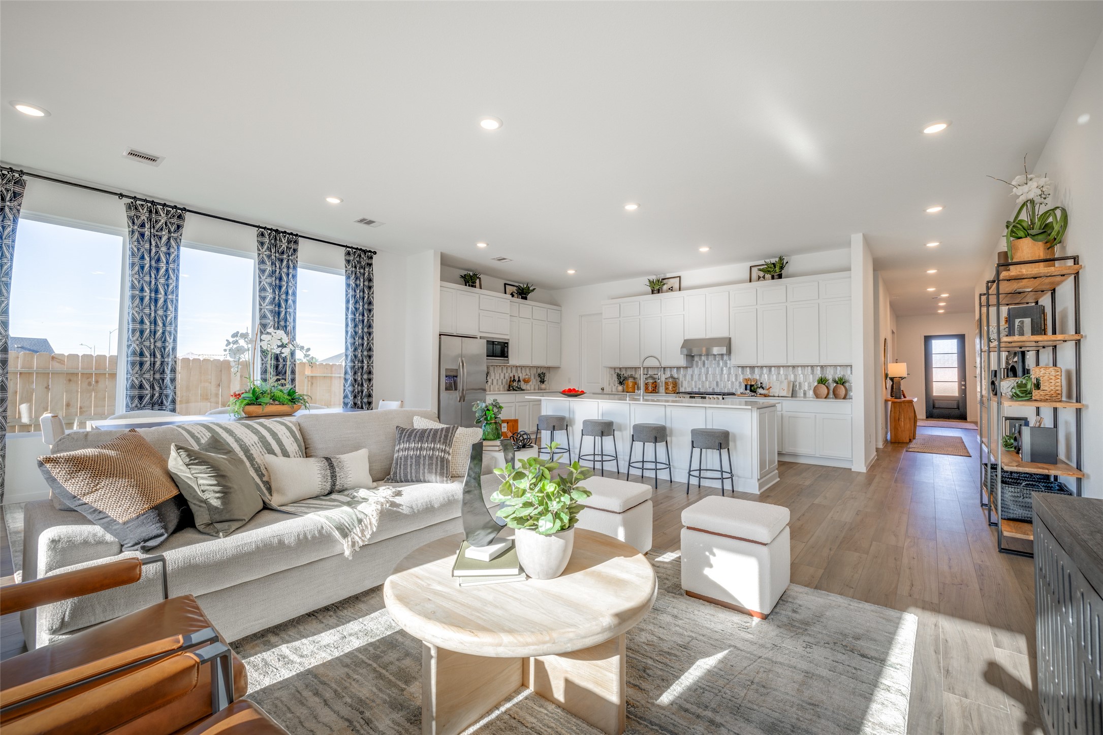 2034 Texline Street Property Photo 8