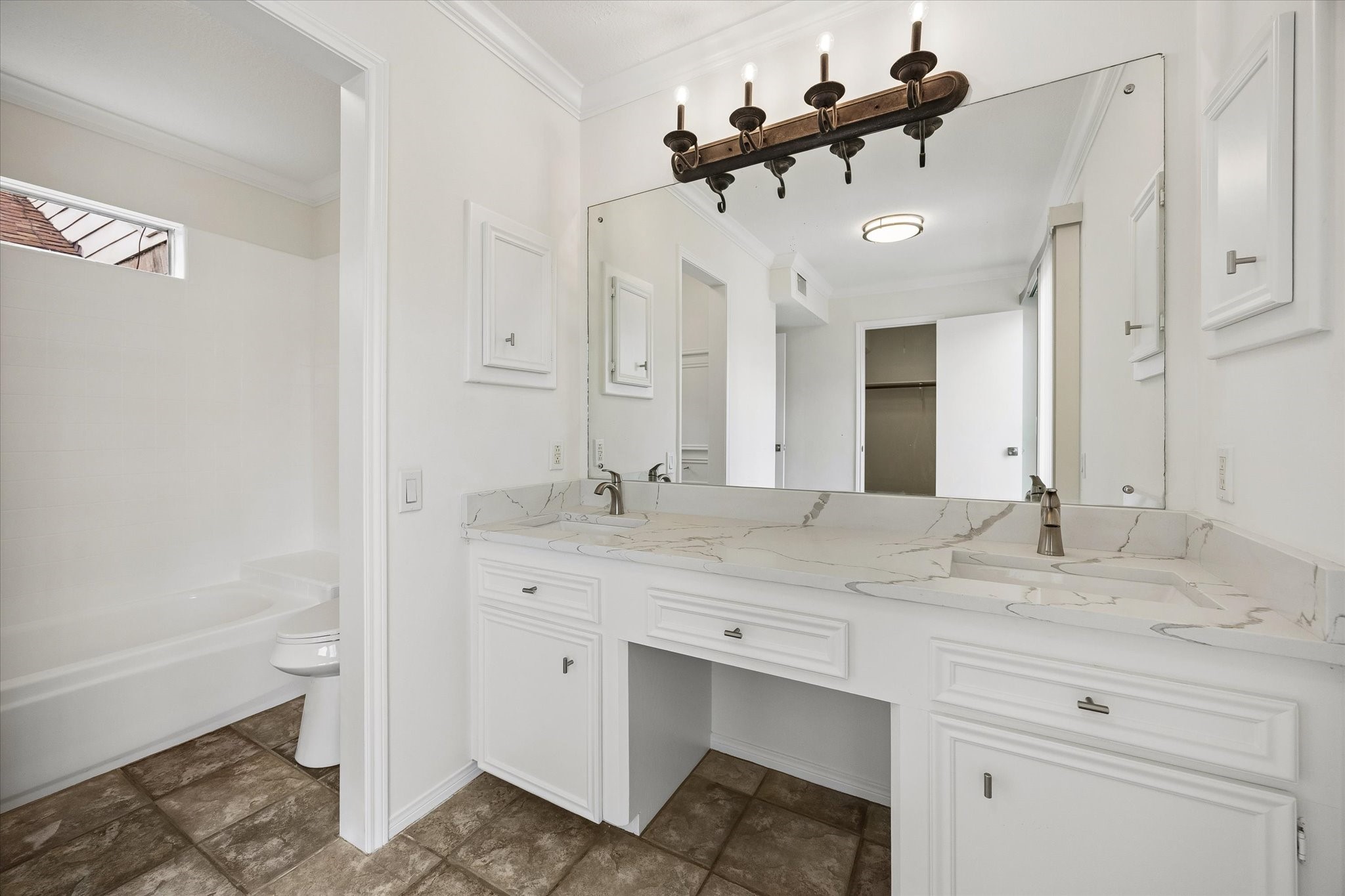 800 Country Place Drive 1102 Property Photo 17