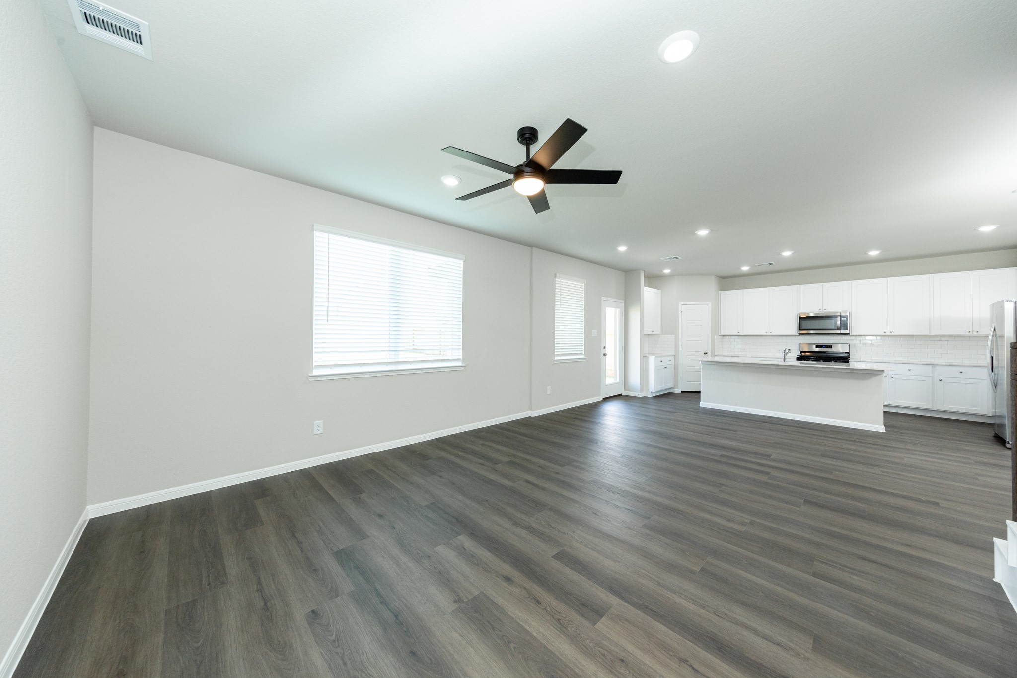 15452 Woody Haven Drive Property Photo 12