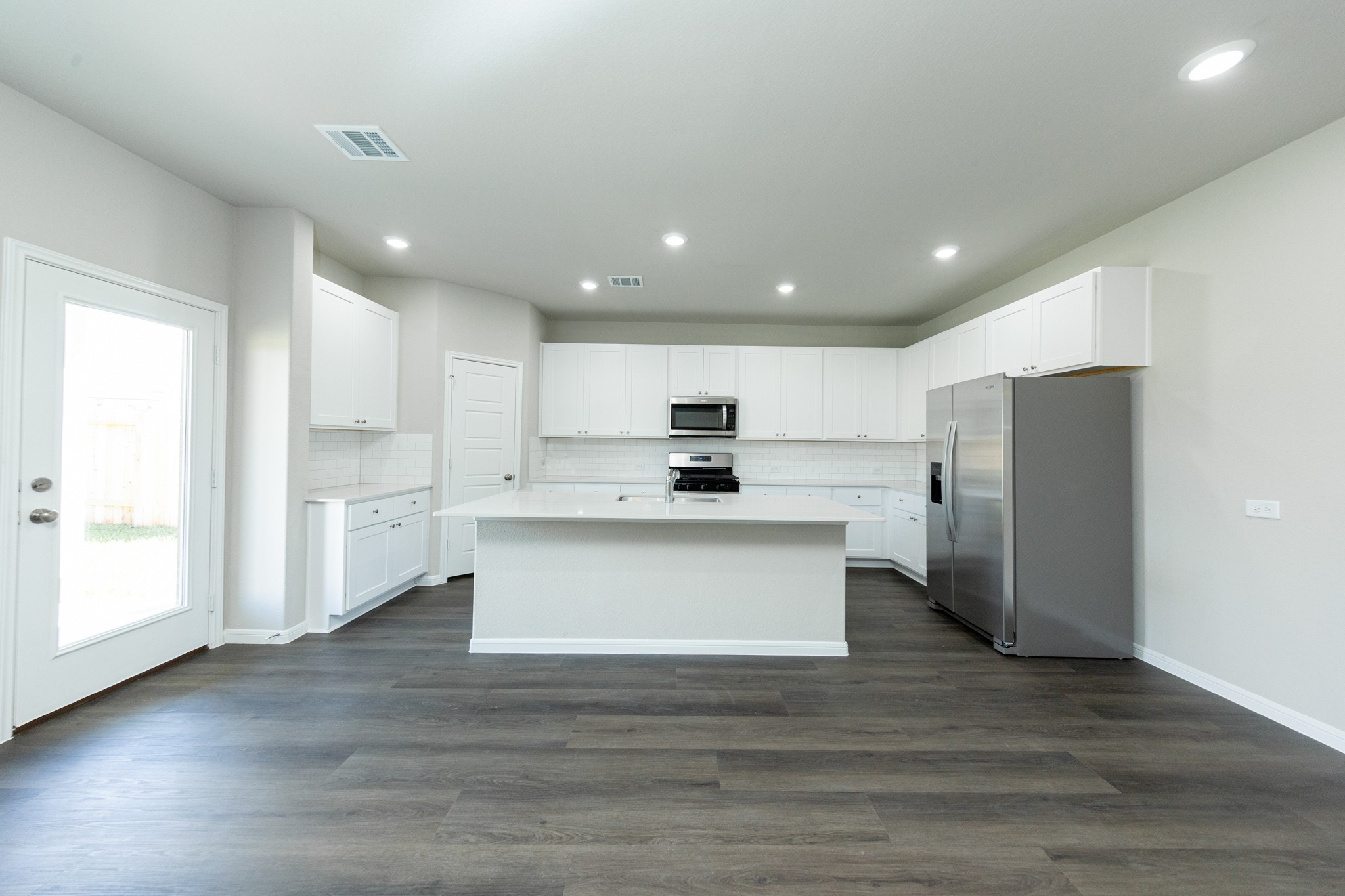 15452 Woody Haven Drive Property Photo 14