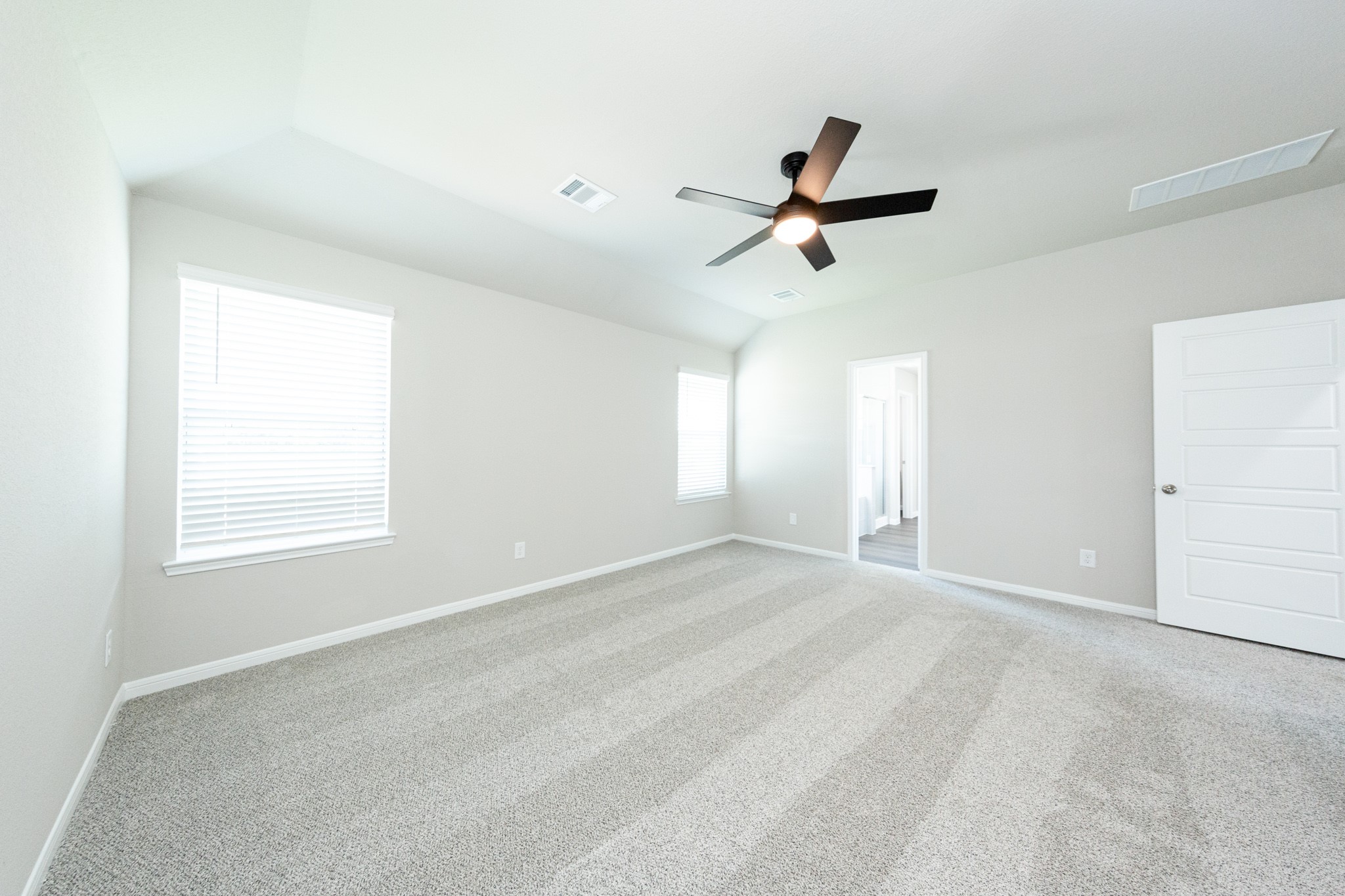 15452 Woody Haven Drive Property Photo 21