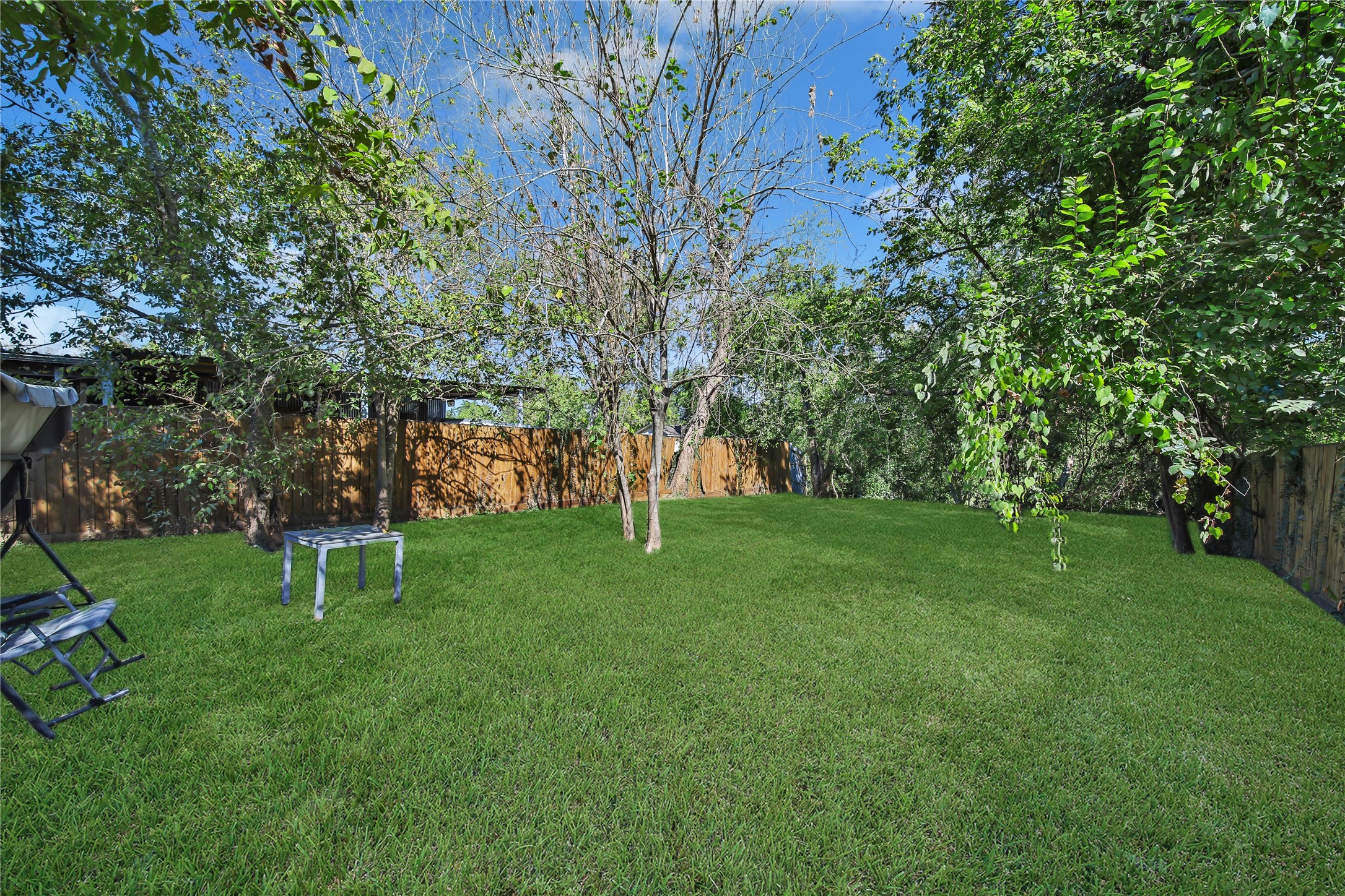 1120 Capron Street Property Photo 14