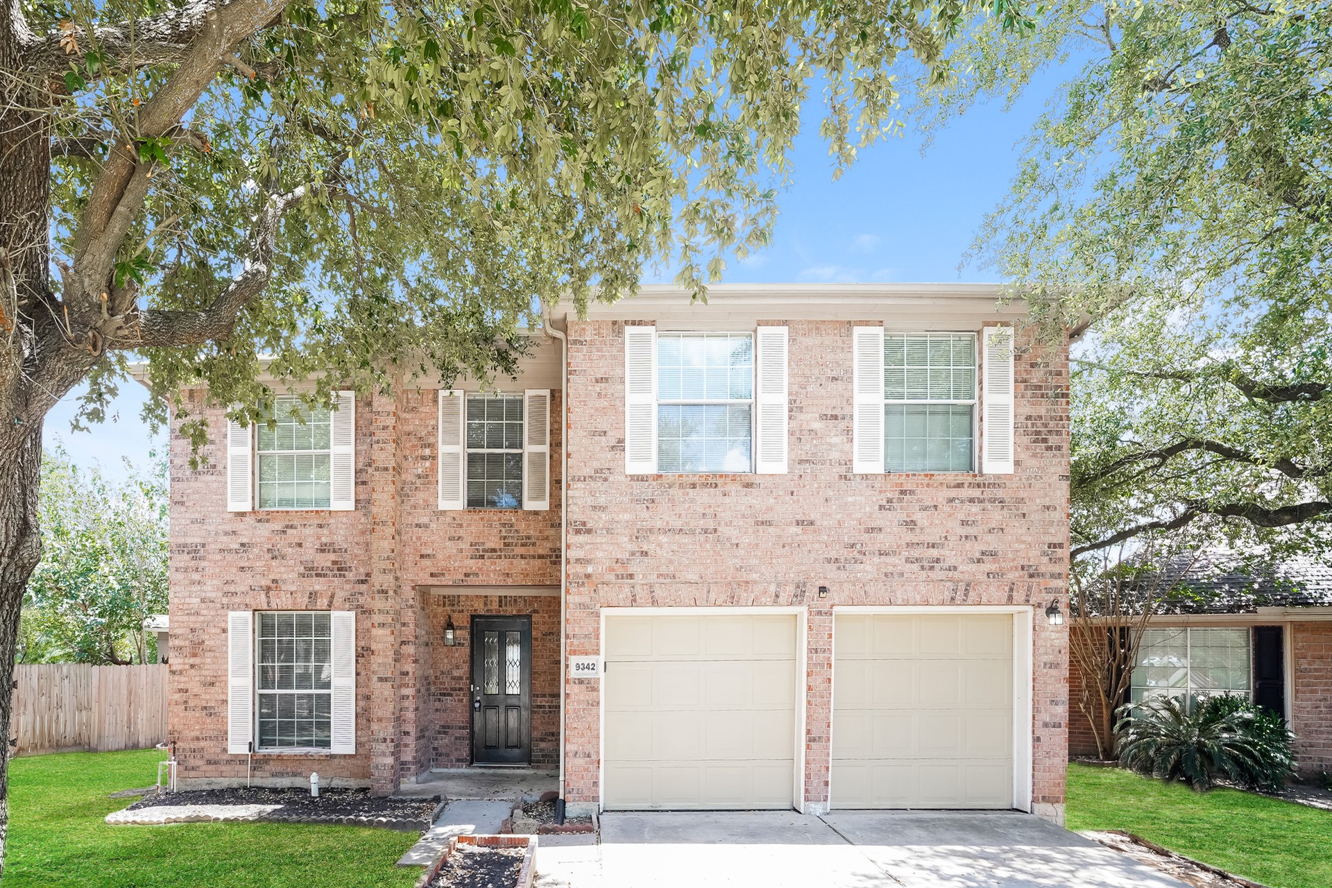 9342 Bowmore Court Property Photo 1