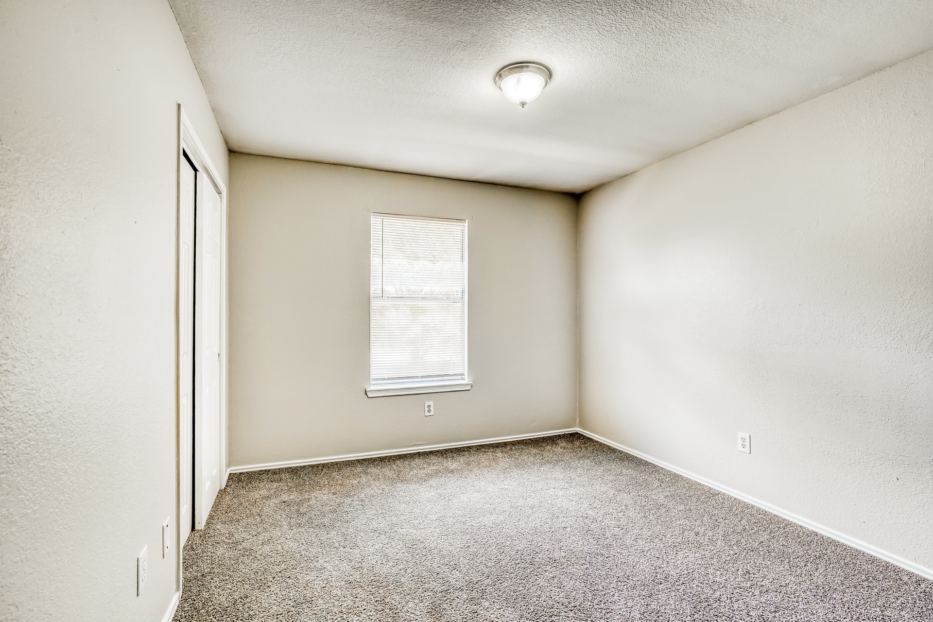 9342 Bowmore Court Property Photo 14