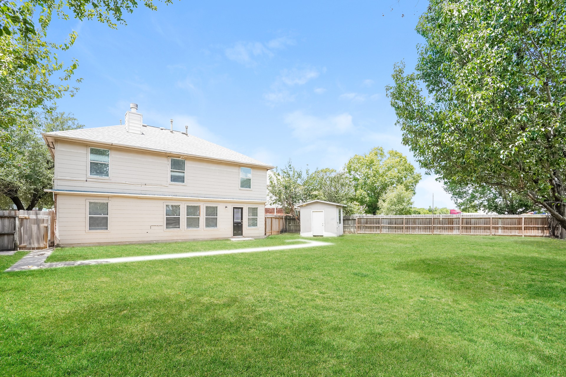 9342 Bowmore Court Property Photo 18