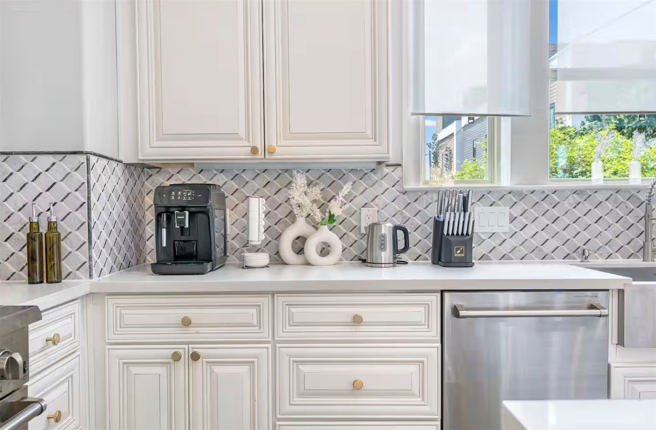 1719 Blodgett Street Property Photo 7