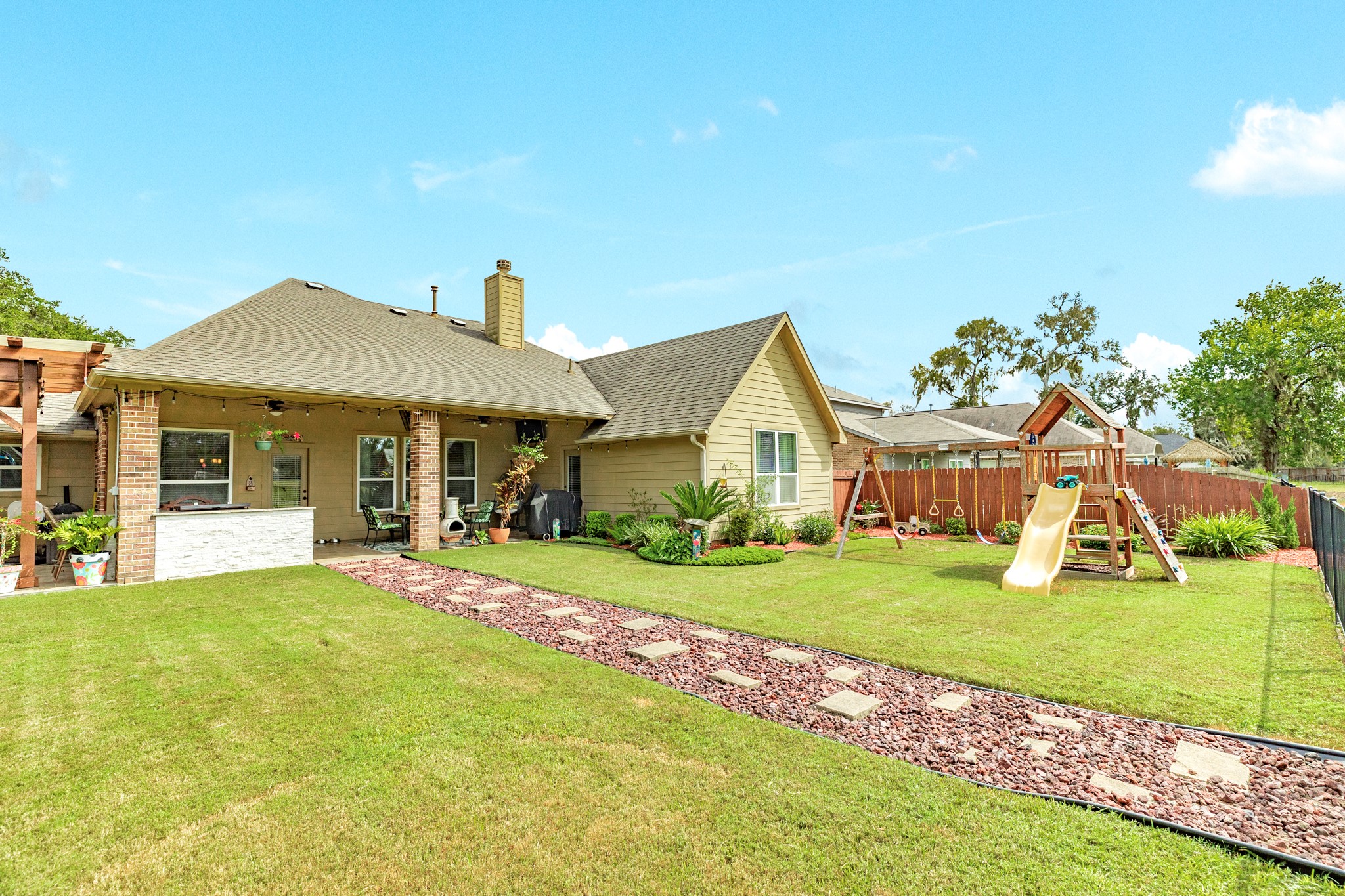 2316 Shalmar Drive Property Photo 41