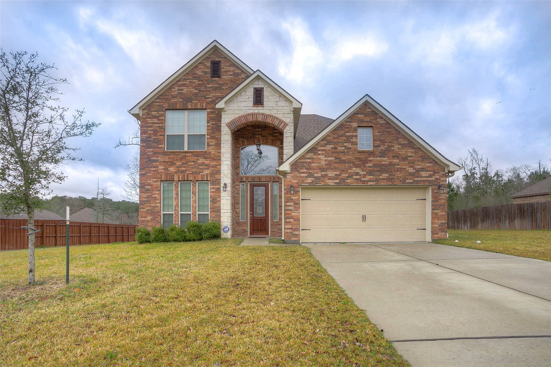 3720 Daisy Lane Property Photo 1