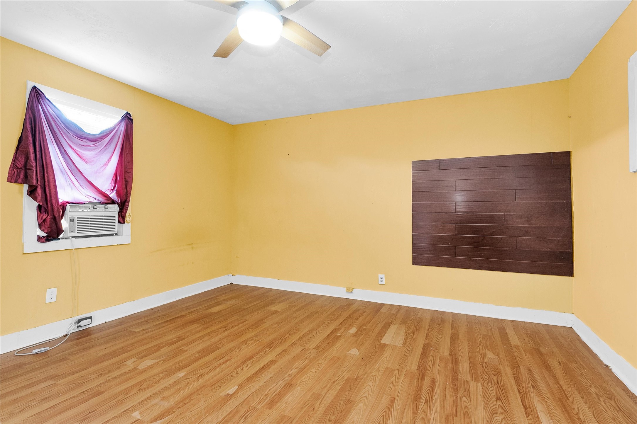 9650 E Hardy Road Property Photo 20