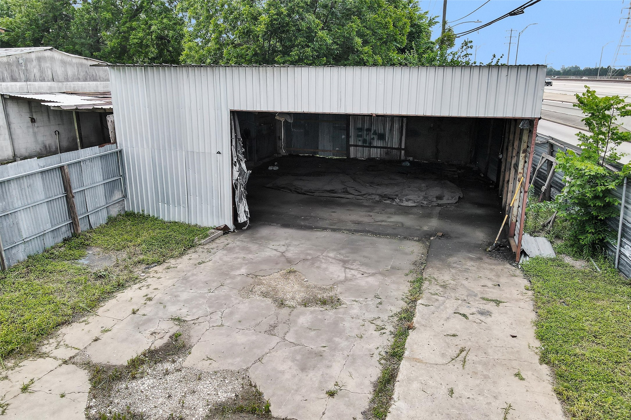9650 E Hardy Road Property Photo 21