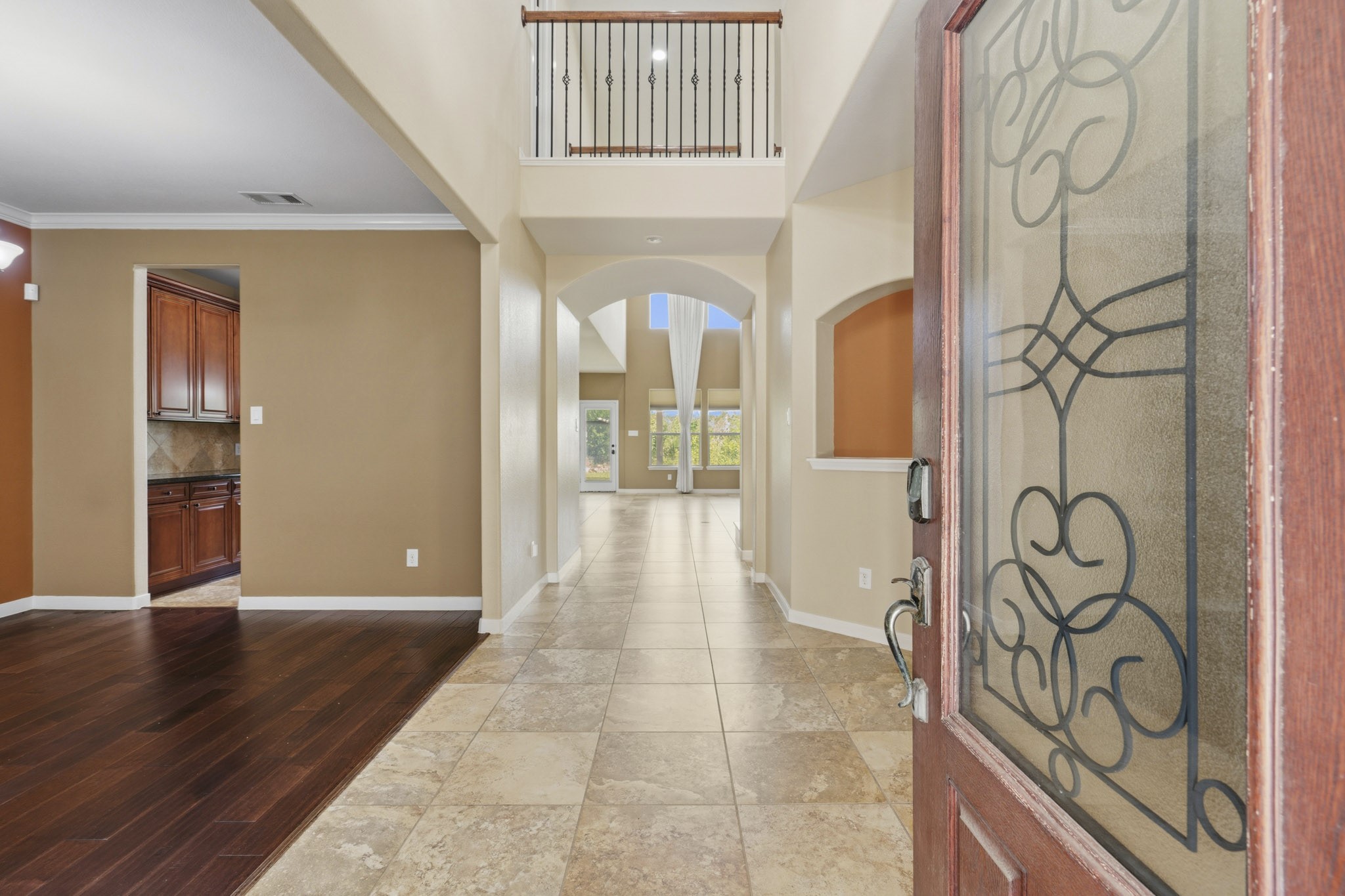 25907 Foxrun Vista Drive Property Photo 5