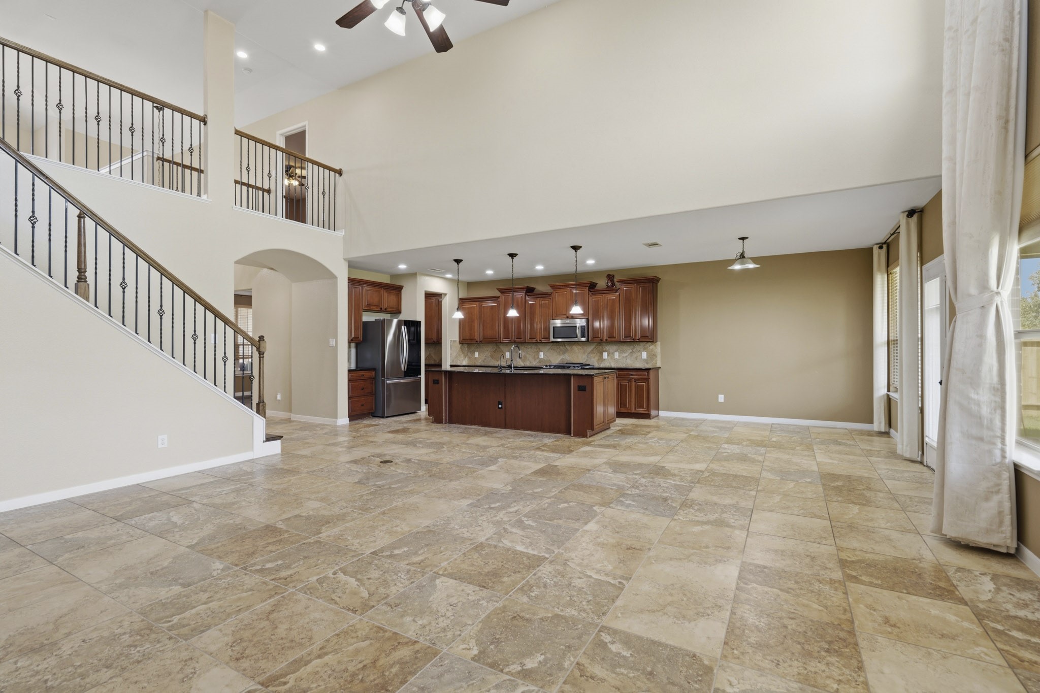 25907 Foxrun Vista Drive Property Photo 19