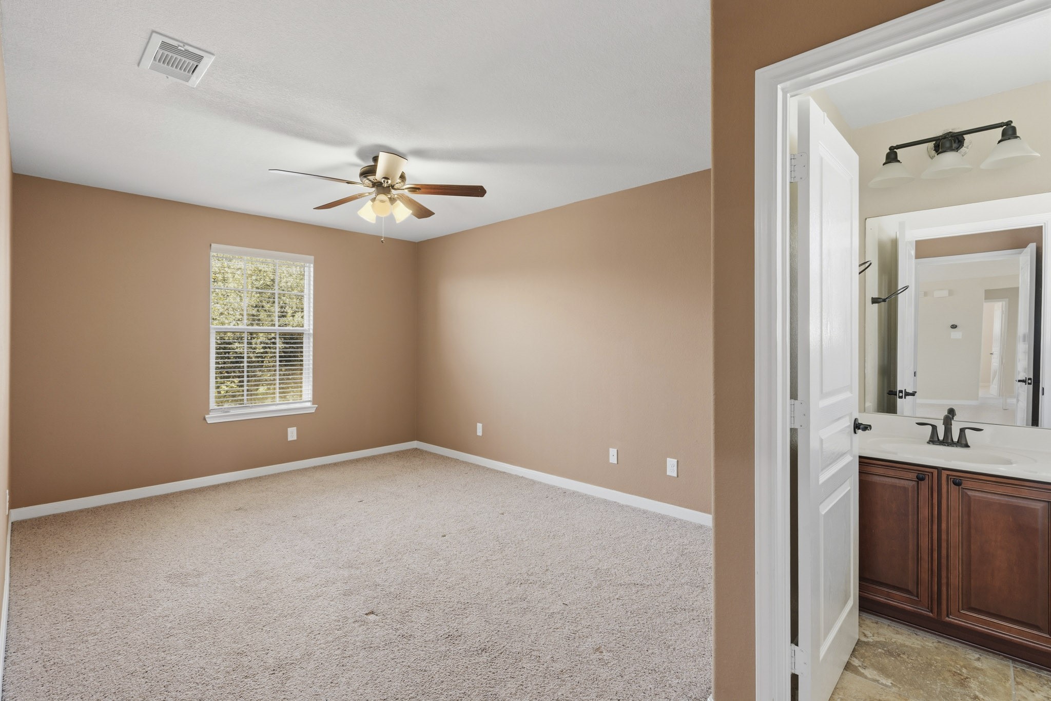 25907 Foxrun Vista Drive Property Photo 32
