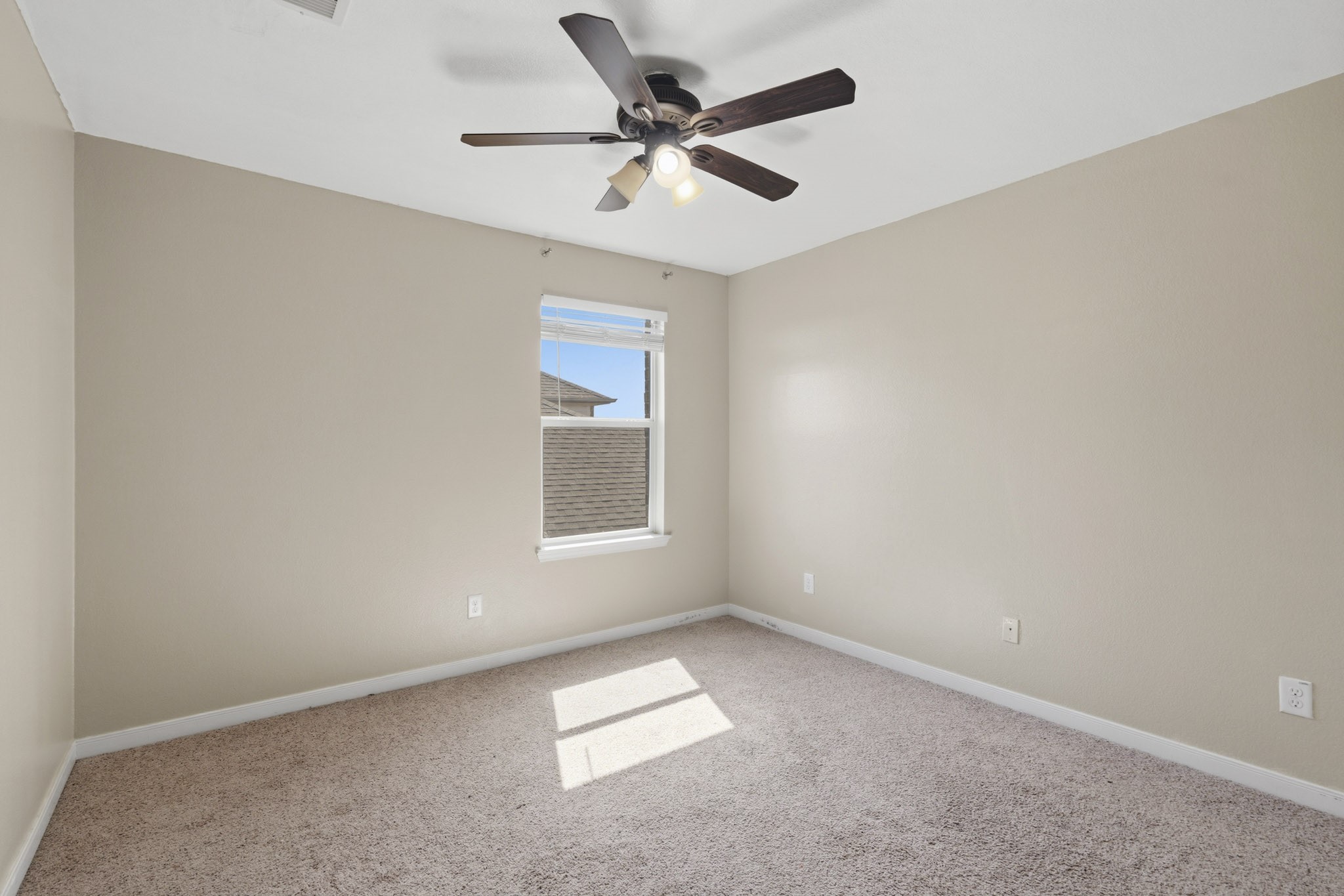 25907 Foxrun Vista Drive Property Photo 35