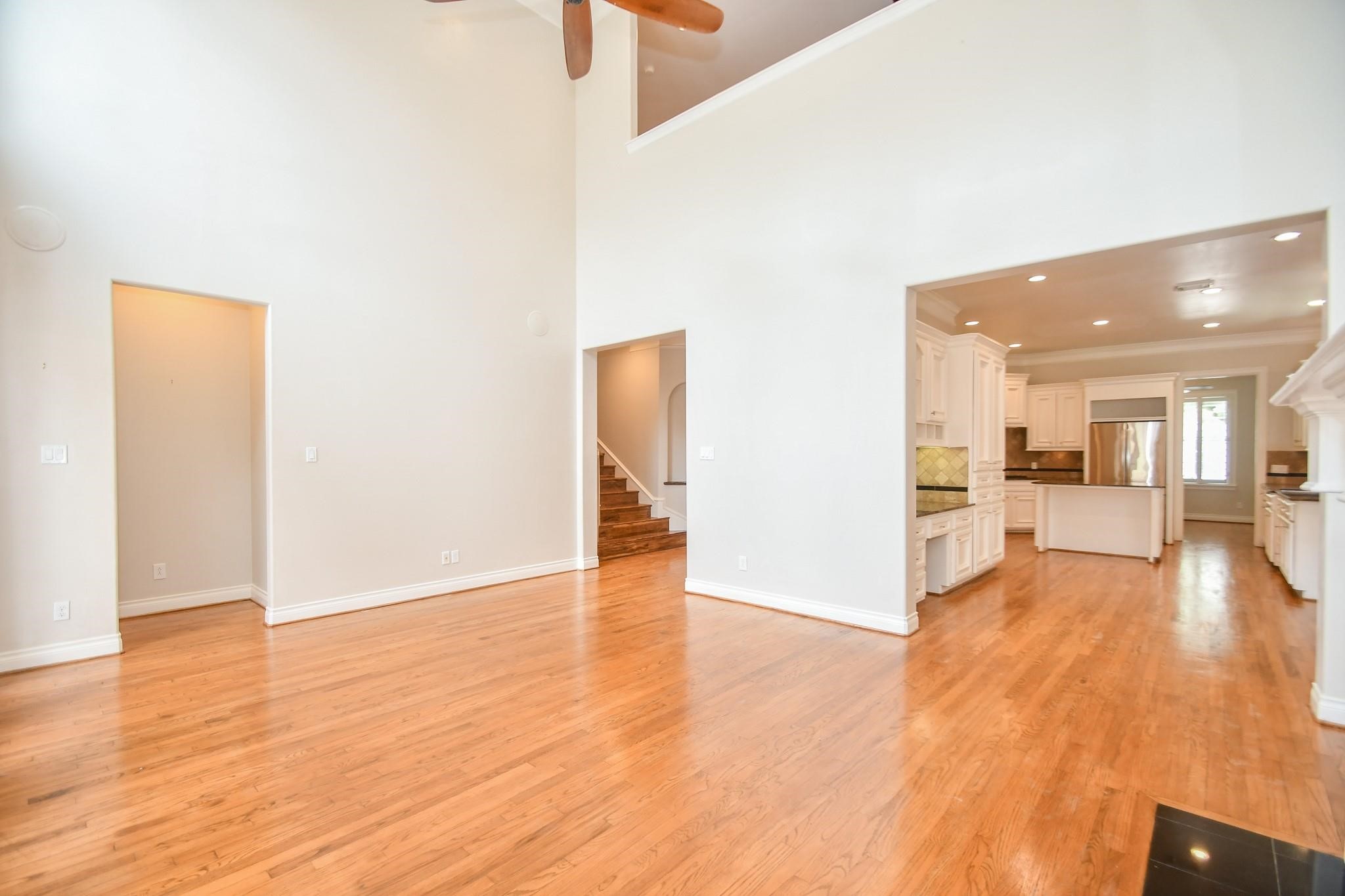7626 E Jordan Cove Property Photo 5