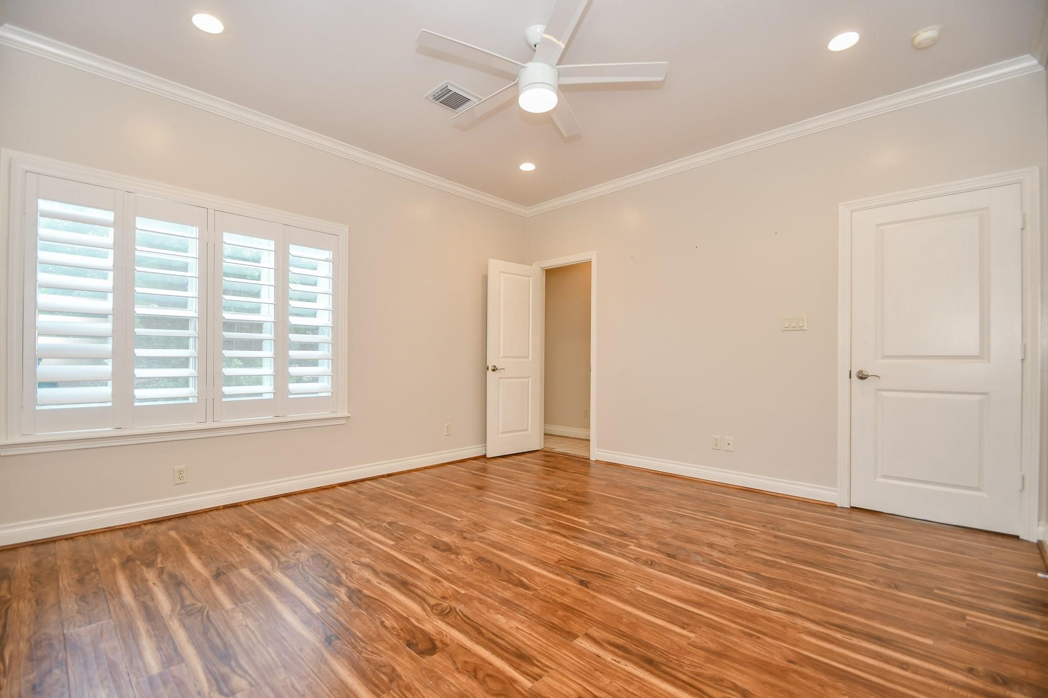 7626 E Jordan Cove Property Photo 23