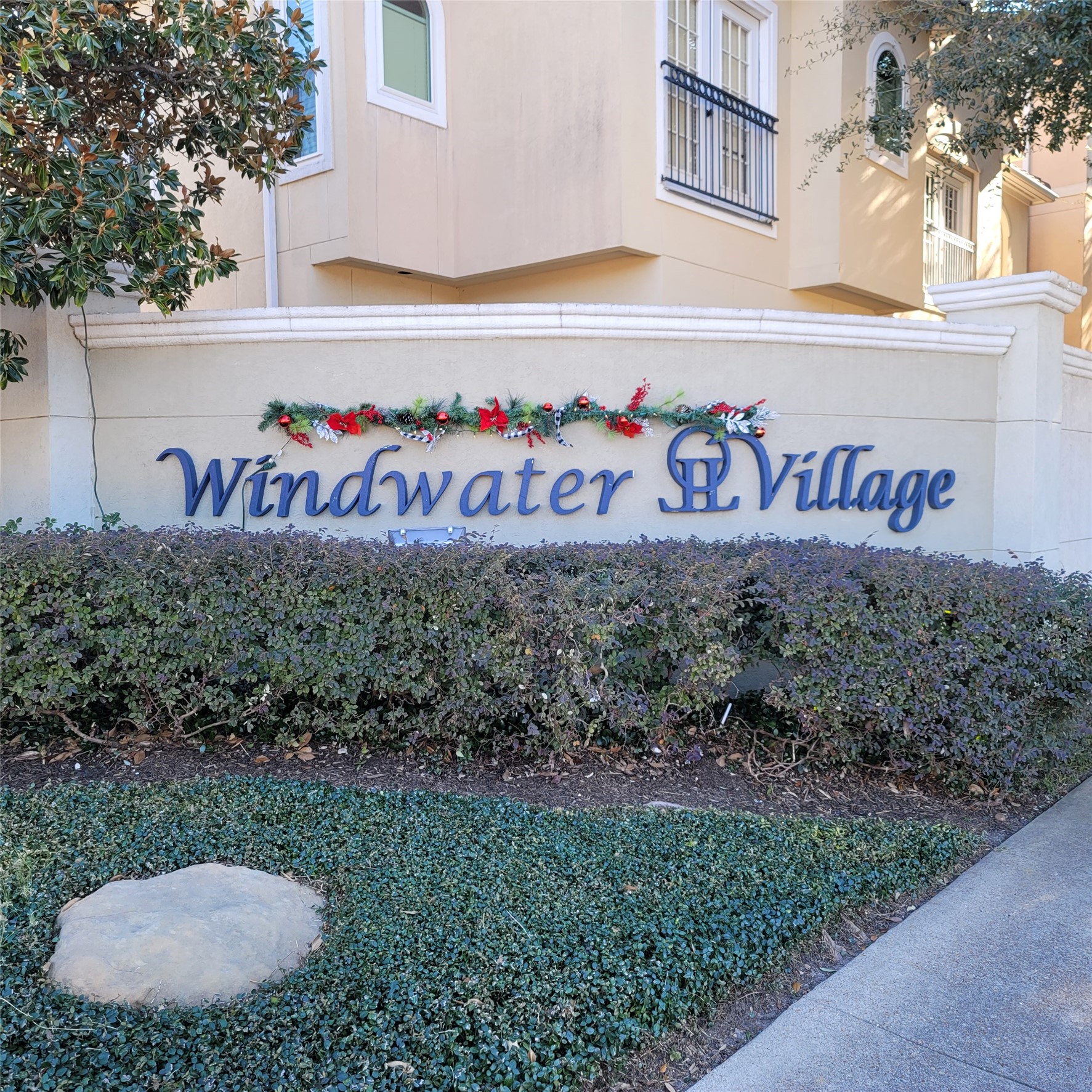 7111 Harmony Cove Property Photo 1