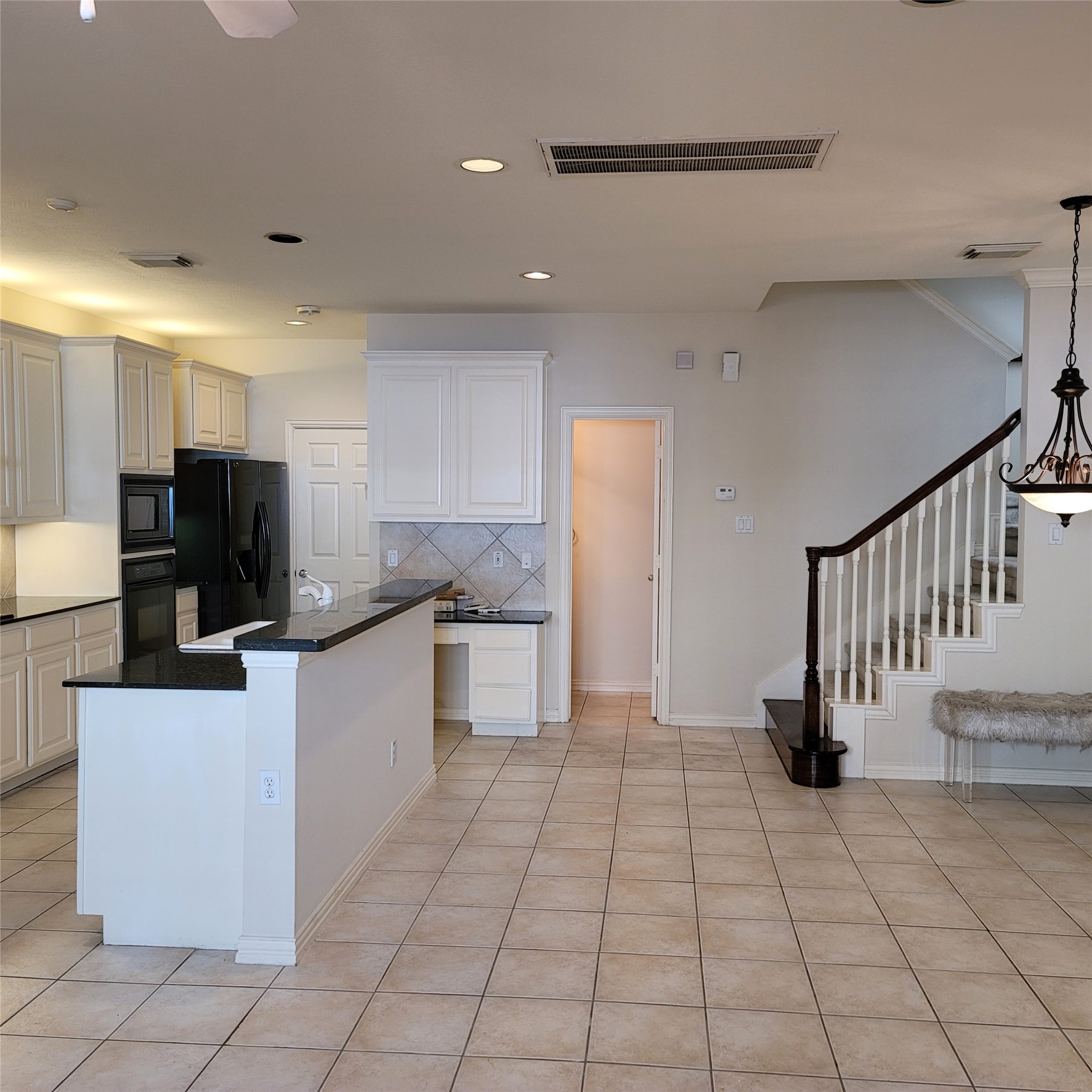 7111 Harmony Cove Property Photo 6