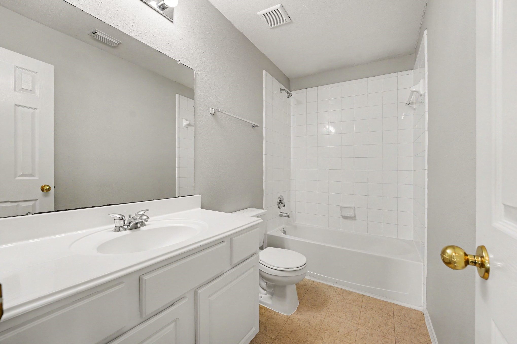 15634 Haleys Landing Lane Property Photo 17