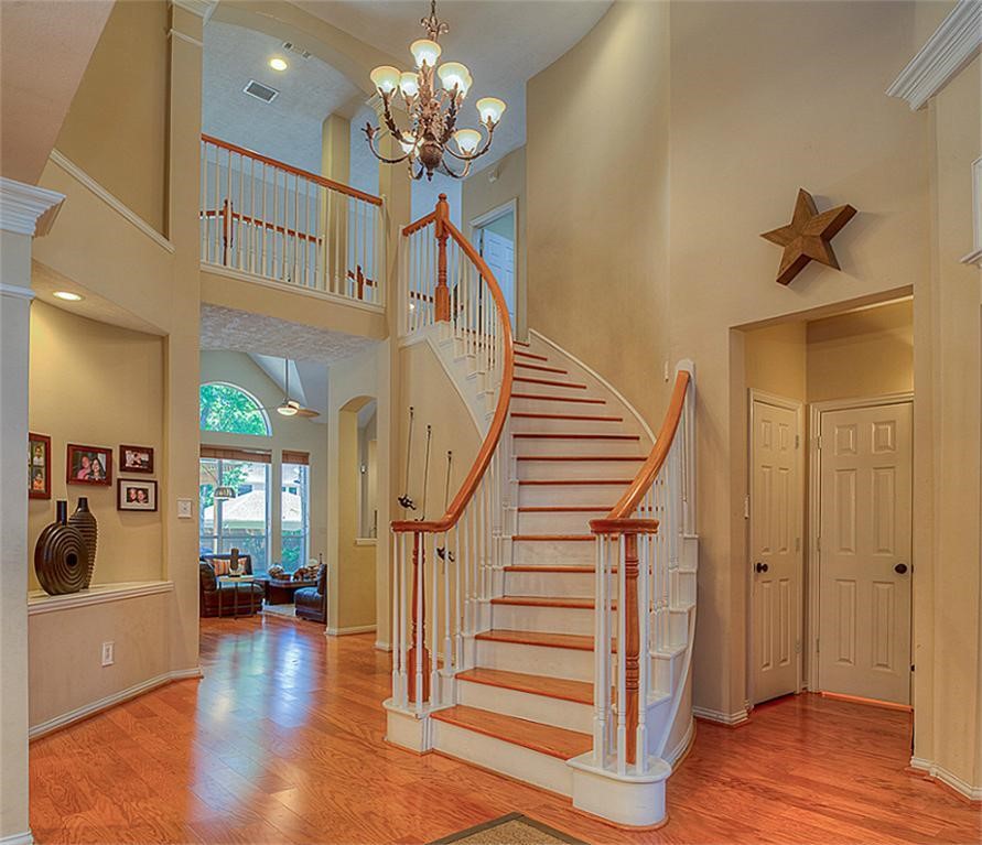 22 Villa Canyon Place Property Photo 3