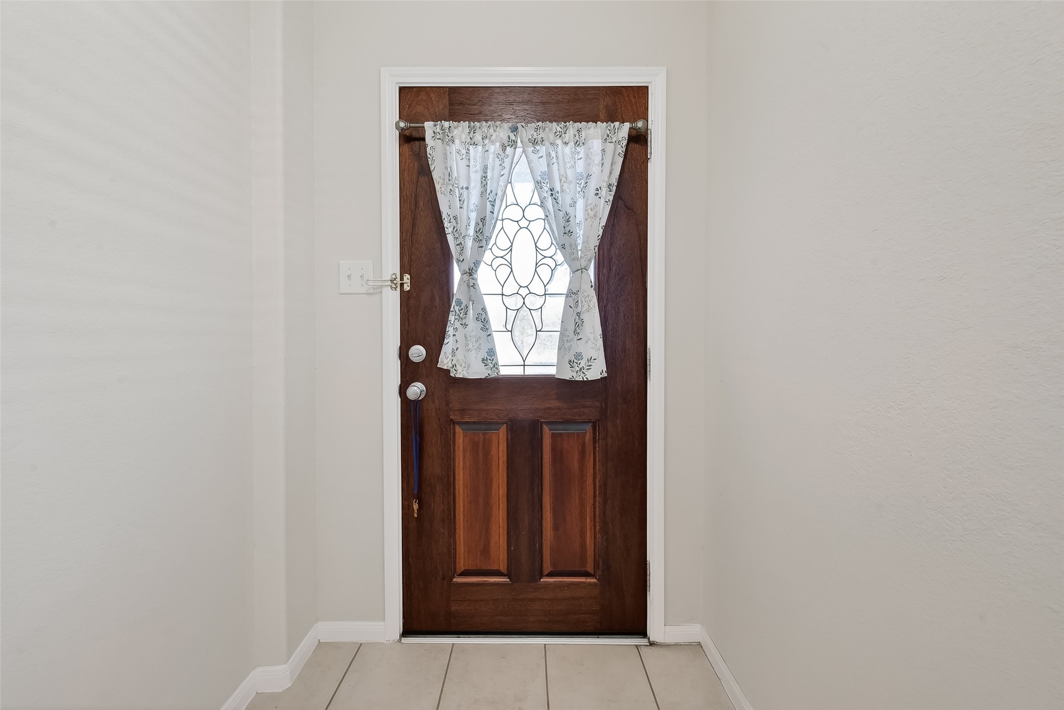 7631 Granite Terrace Lane Property Photo 4