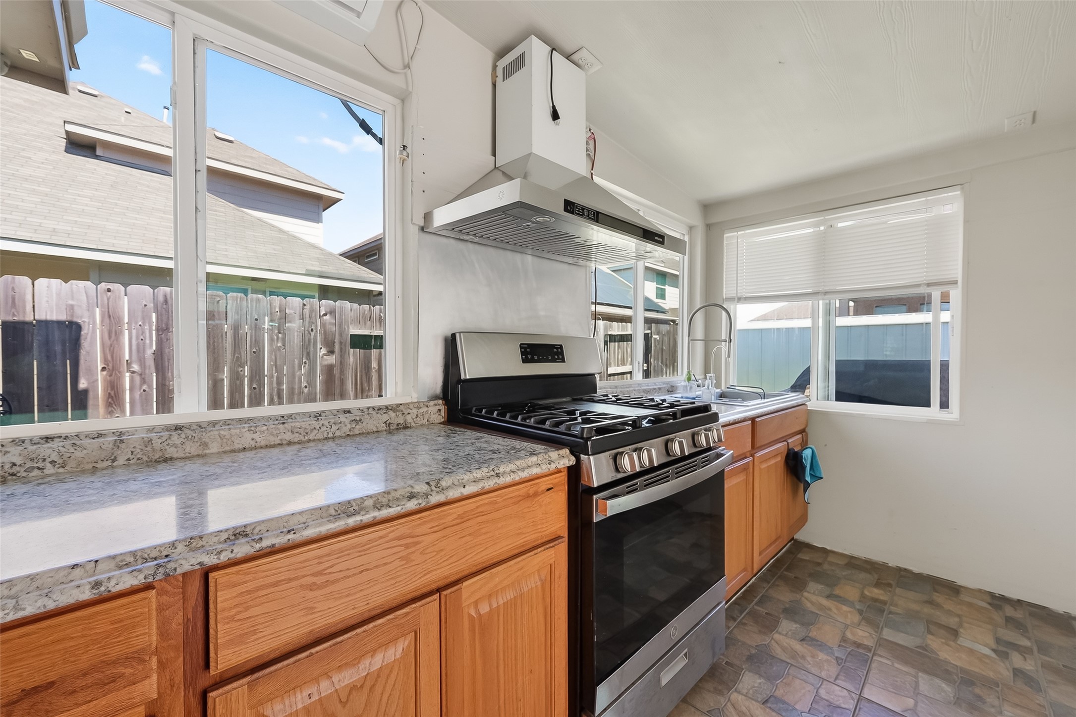 7631 Granite Terrace Lane Property Photo 14