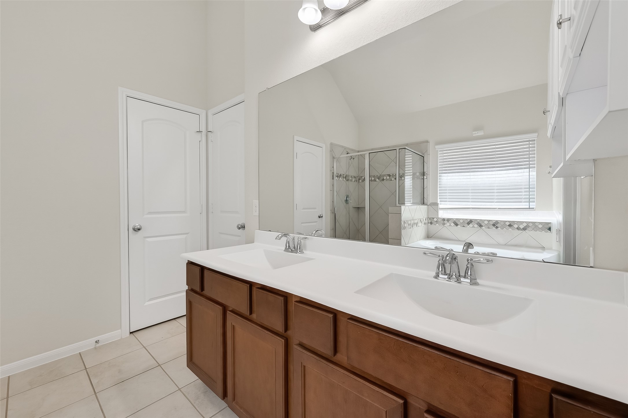7631 Granite Terrace Lane Property Photo 28