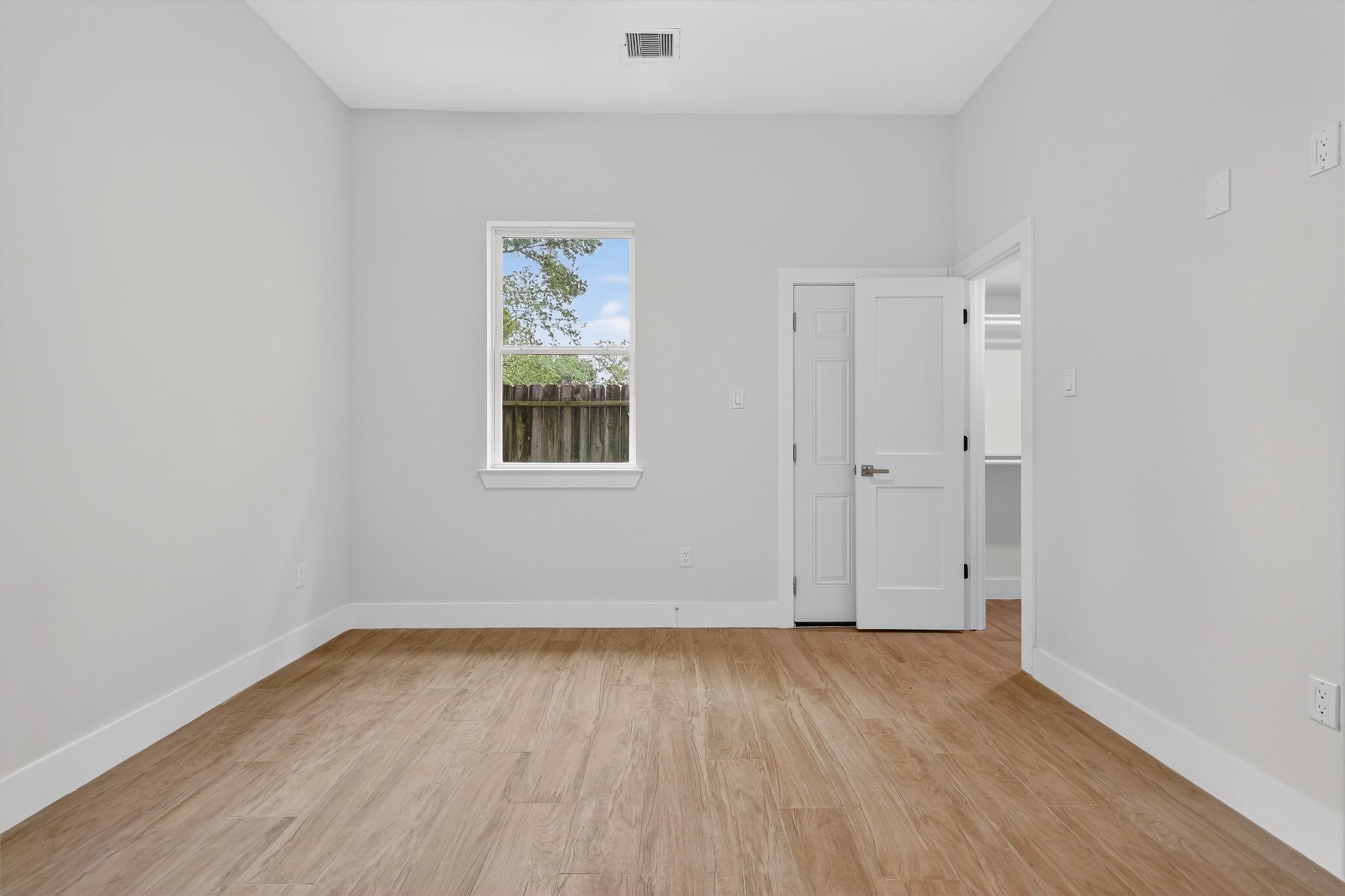 1067 Ferguson Way Property Photo 18