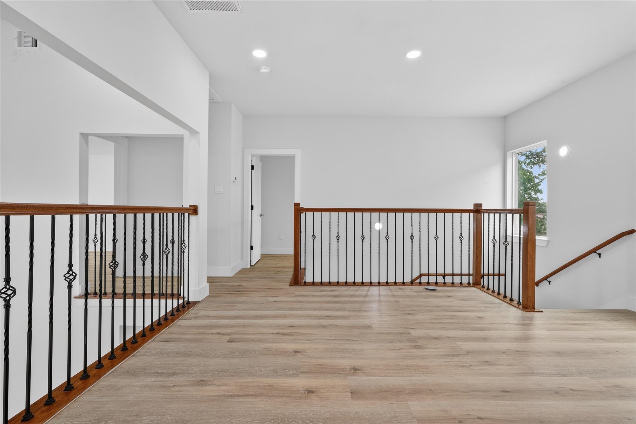 1067 Ferguson Way Property Photo 24