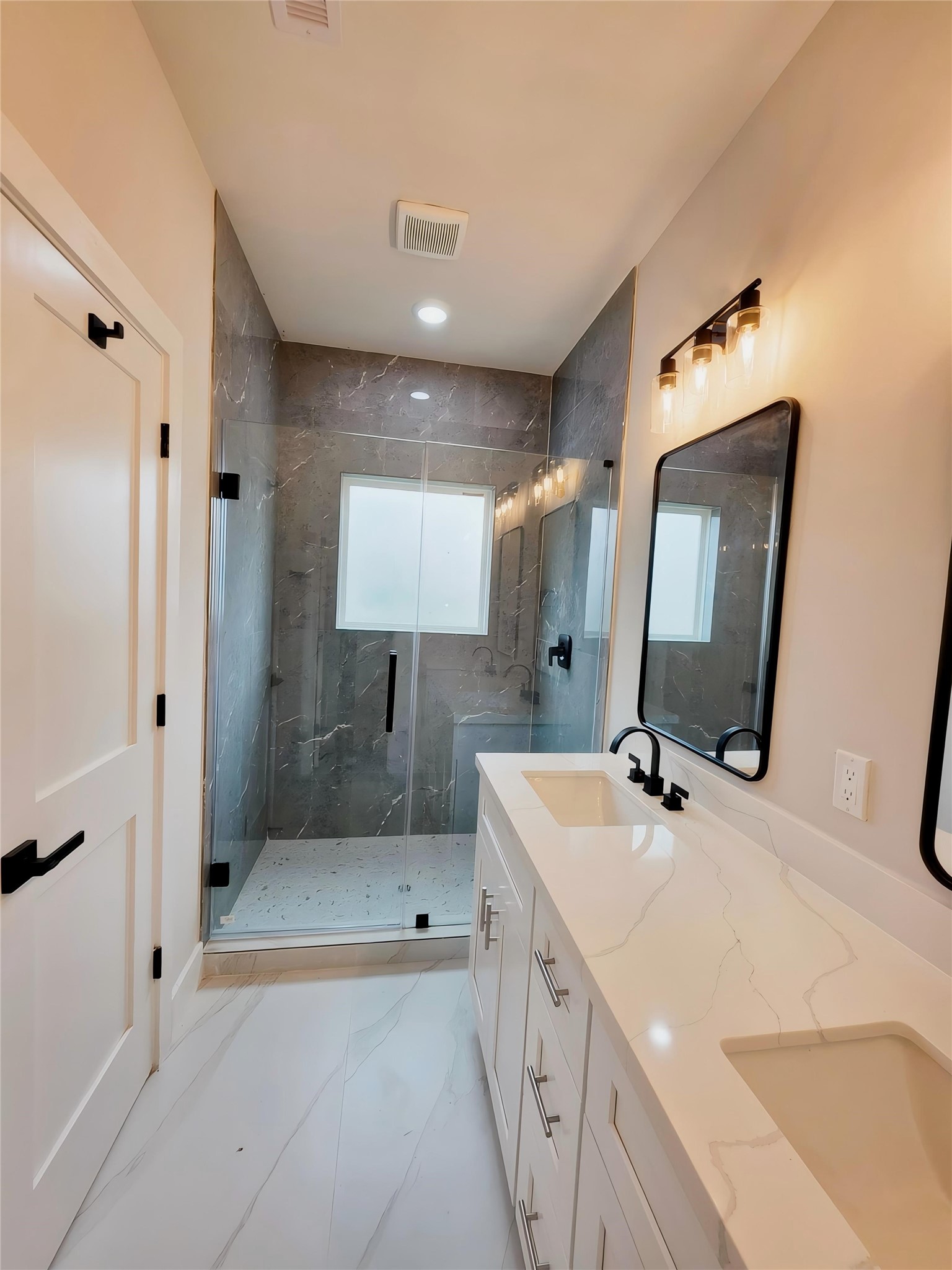 1067 Ferguson Way Property Photo 42