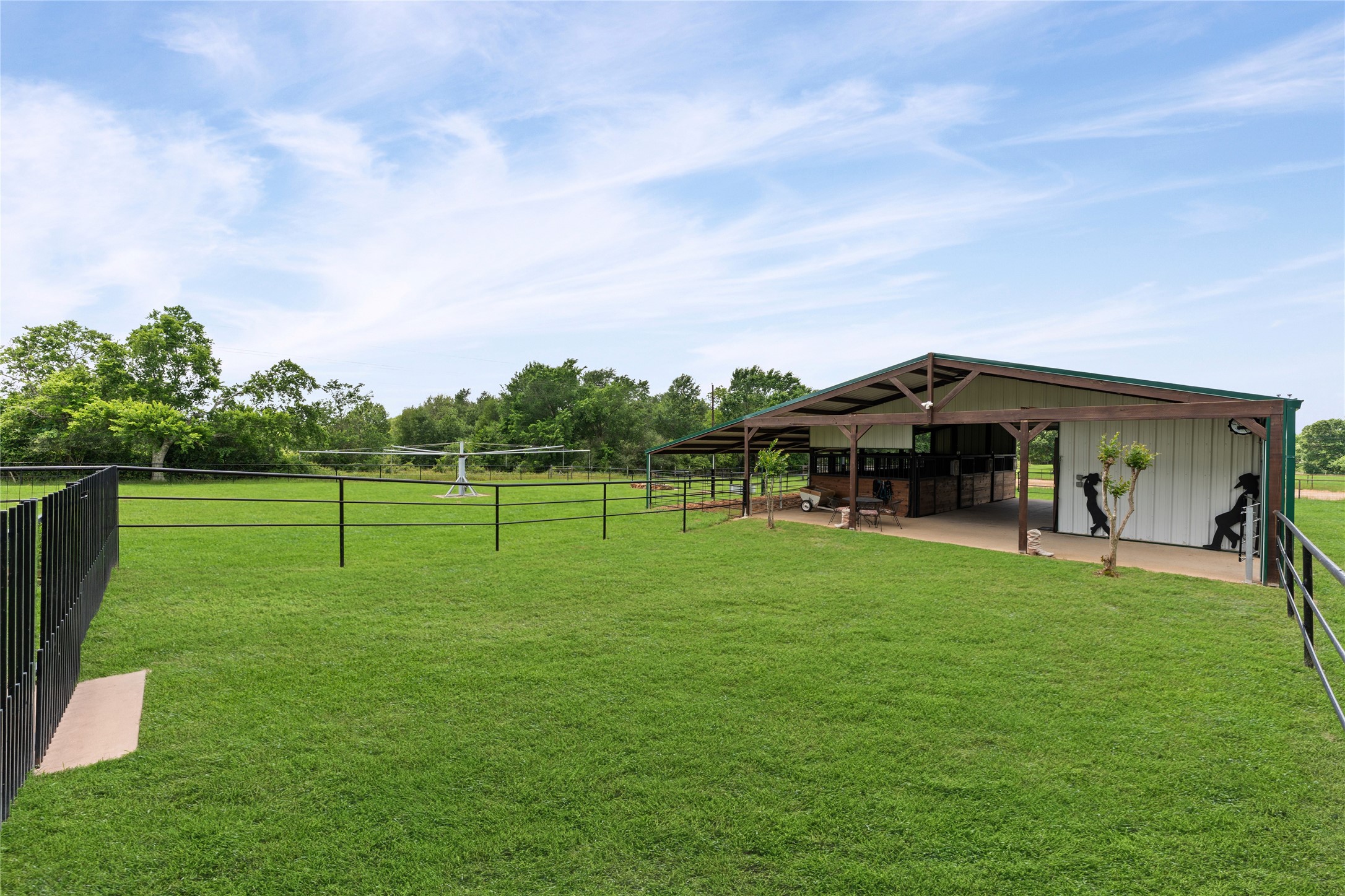 15302 Yellow Bird Road Property Photo 3