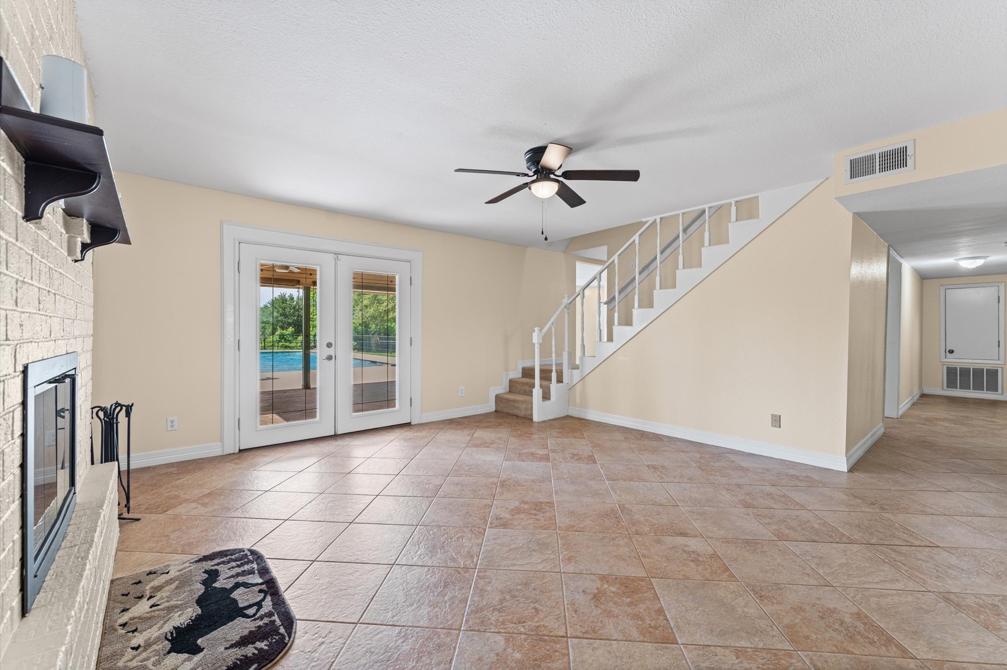 15302 Yellow Bird Road Property Photo 16
