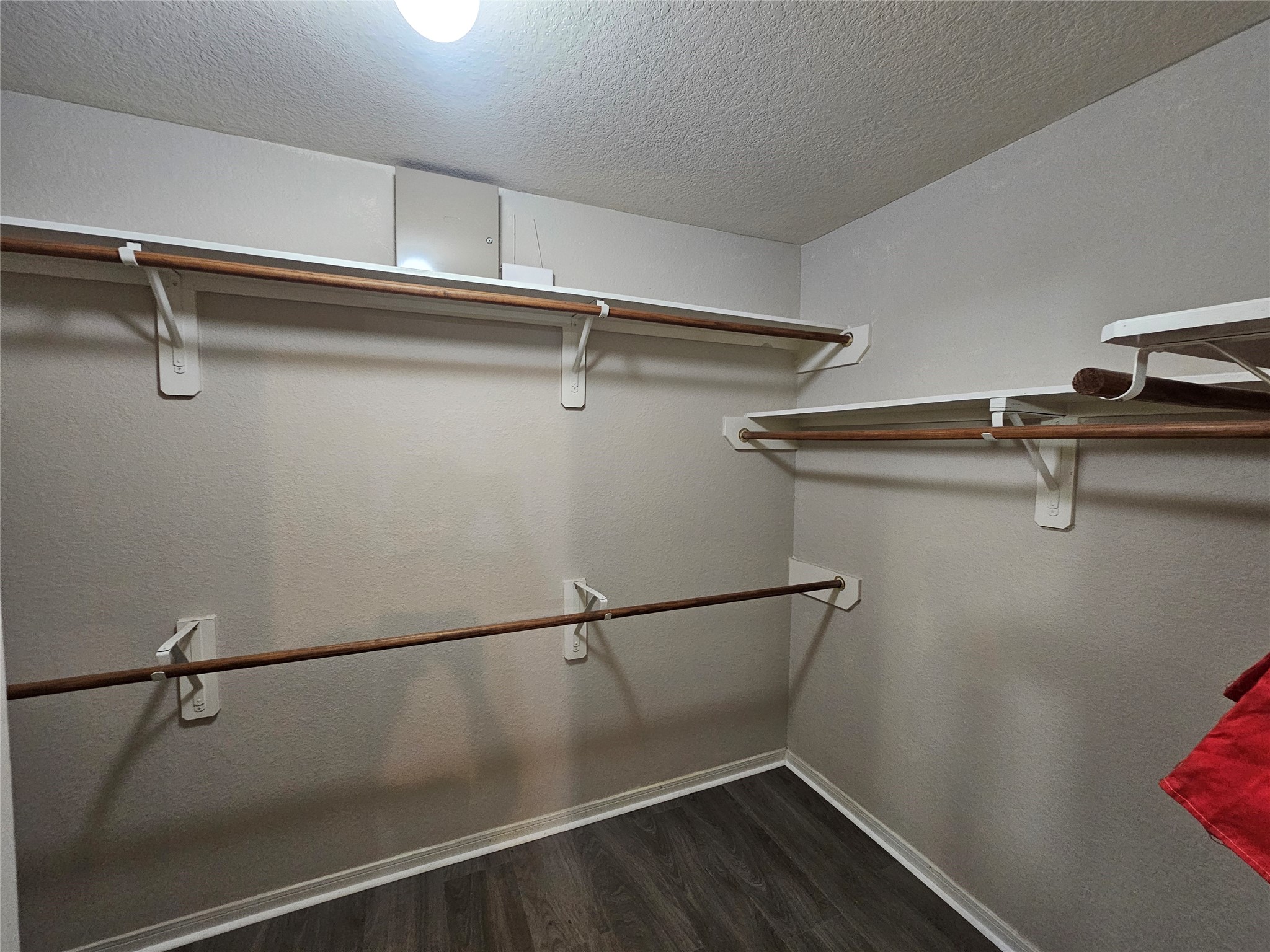 11015 Walkup Way Property Photo 14