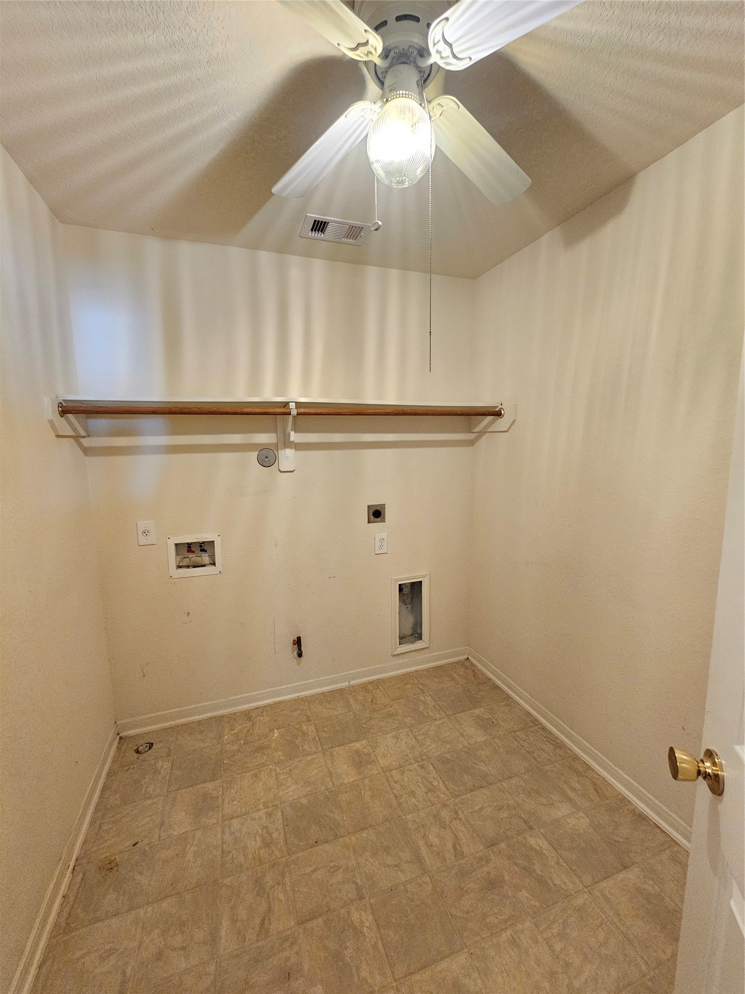 11015 Walkup Way Property Photo 22