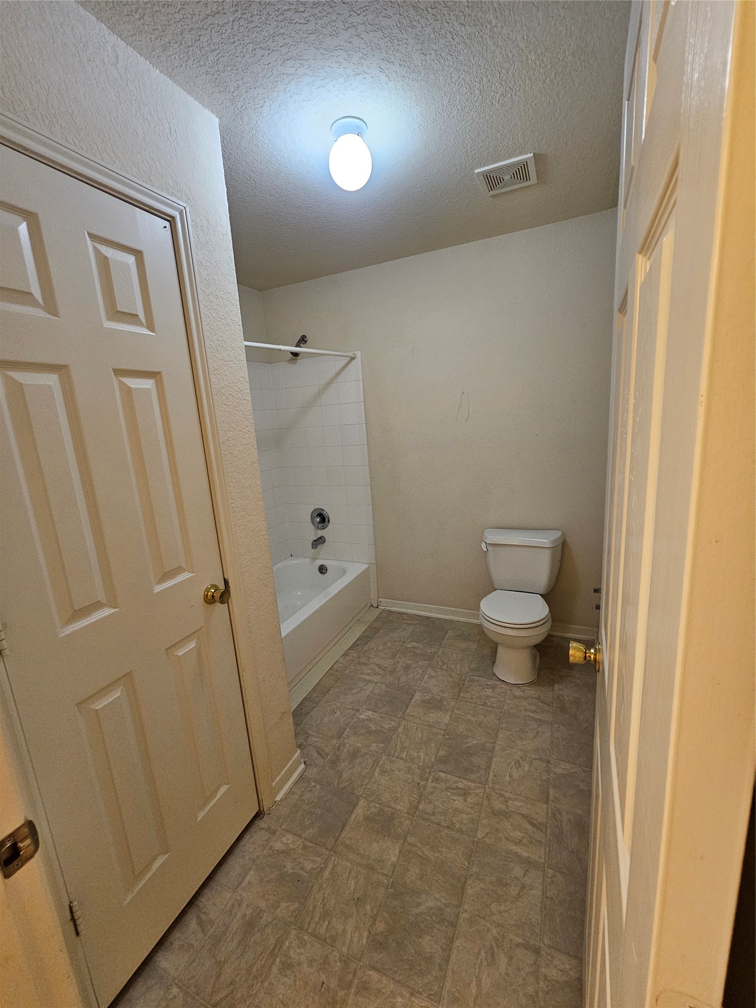 11015 Walkup Way Property Photo 24