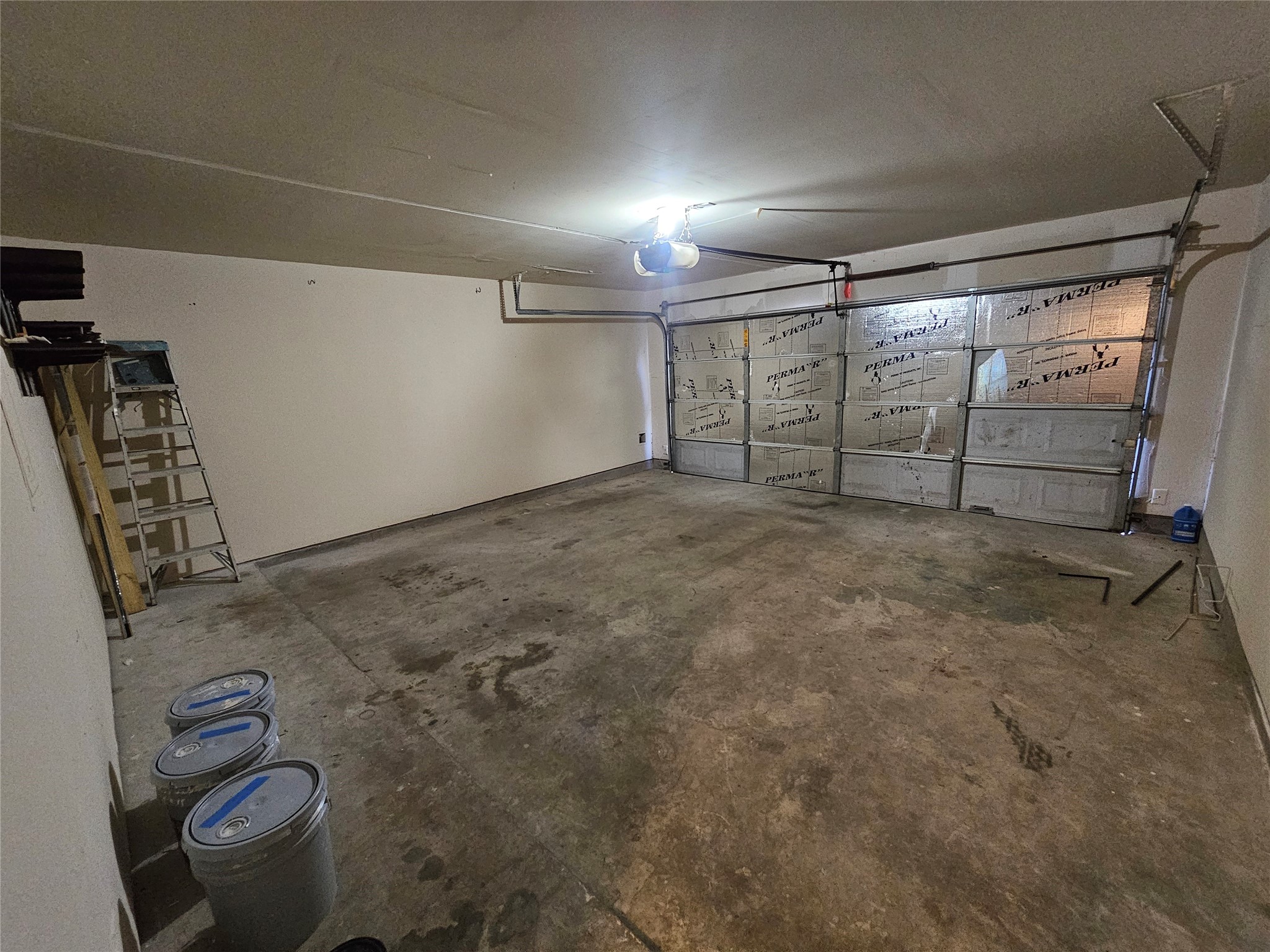 11015 Walkup Way Property Photo 26