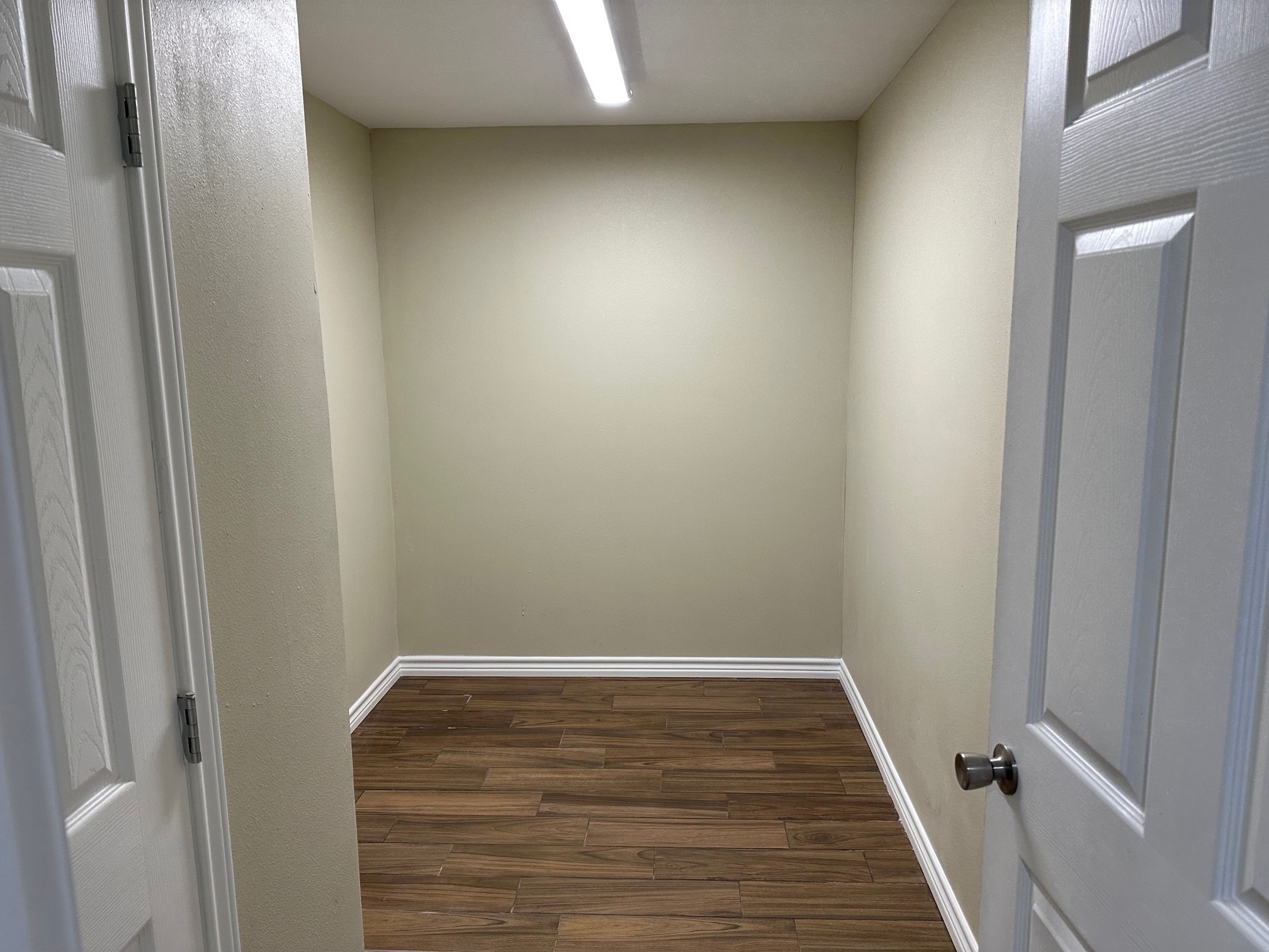 631 Live Oak Street Property Photo 6