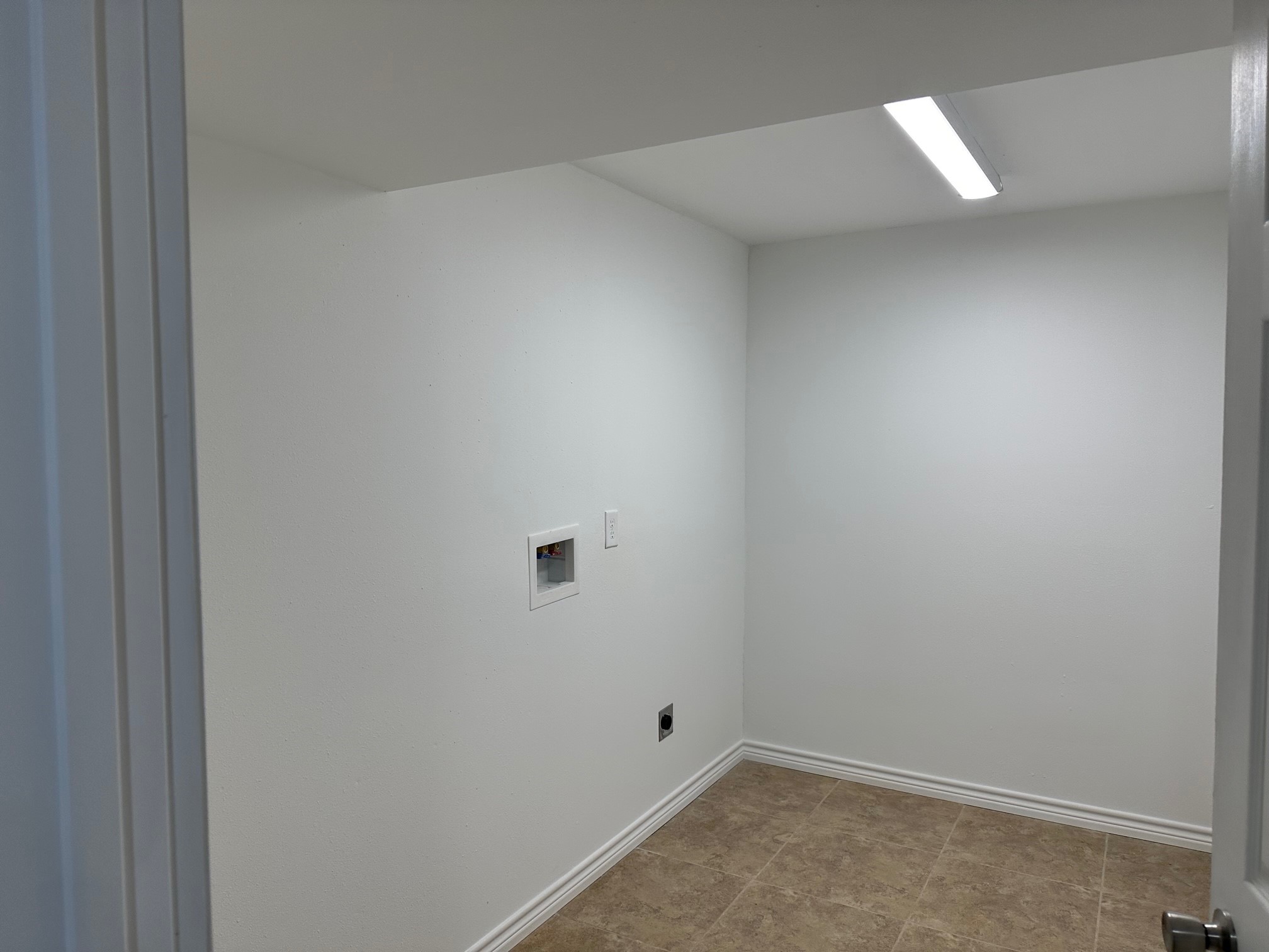 631 Live Oak Street Property Photo 7