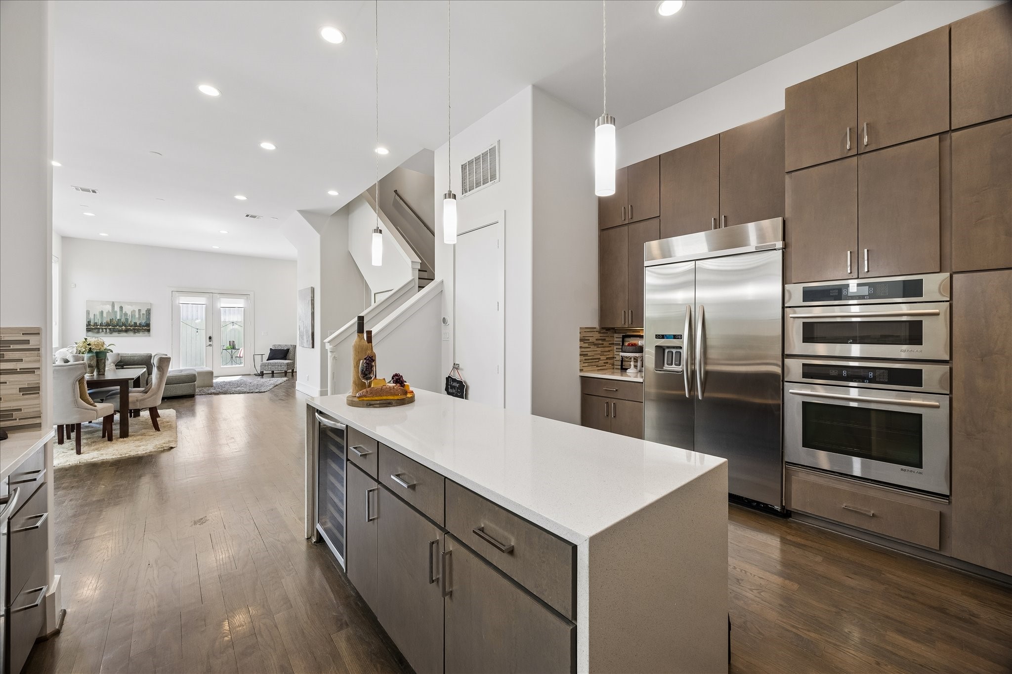 309 Peden Street Street Property Photo 11