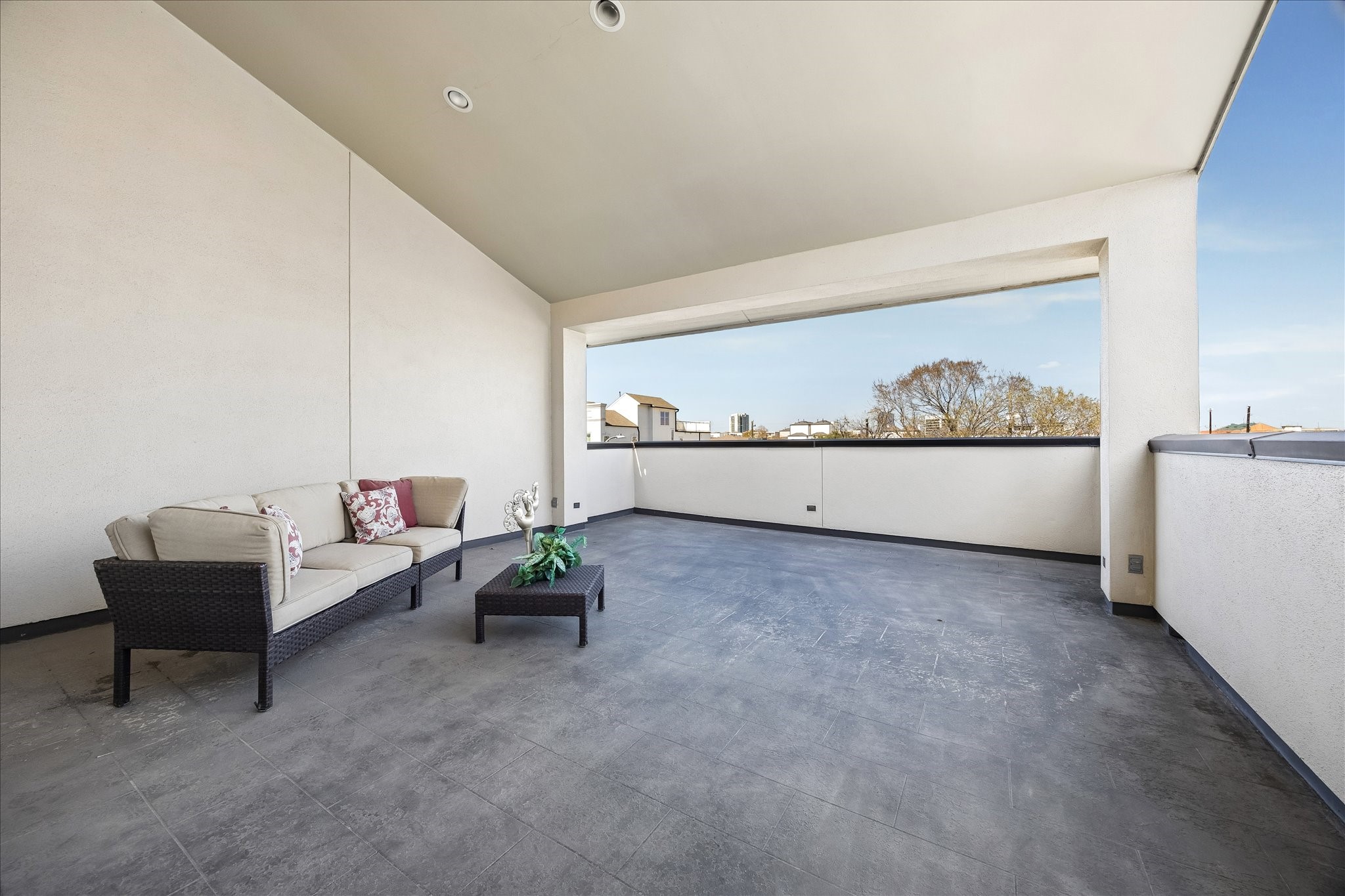 309 Peden Street Street Property Photo 14